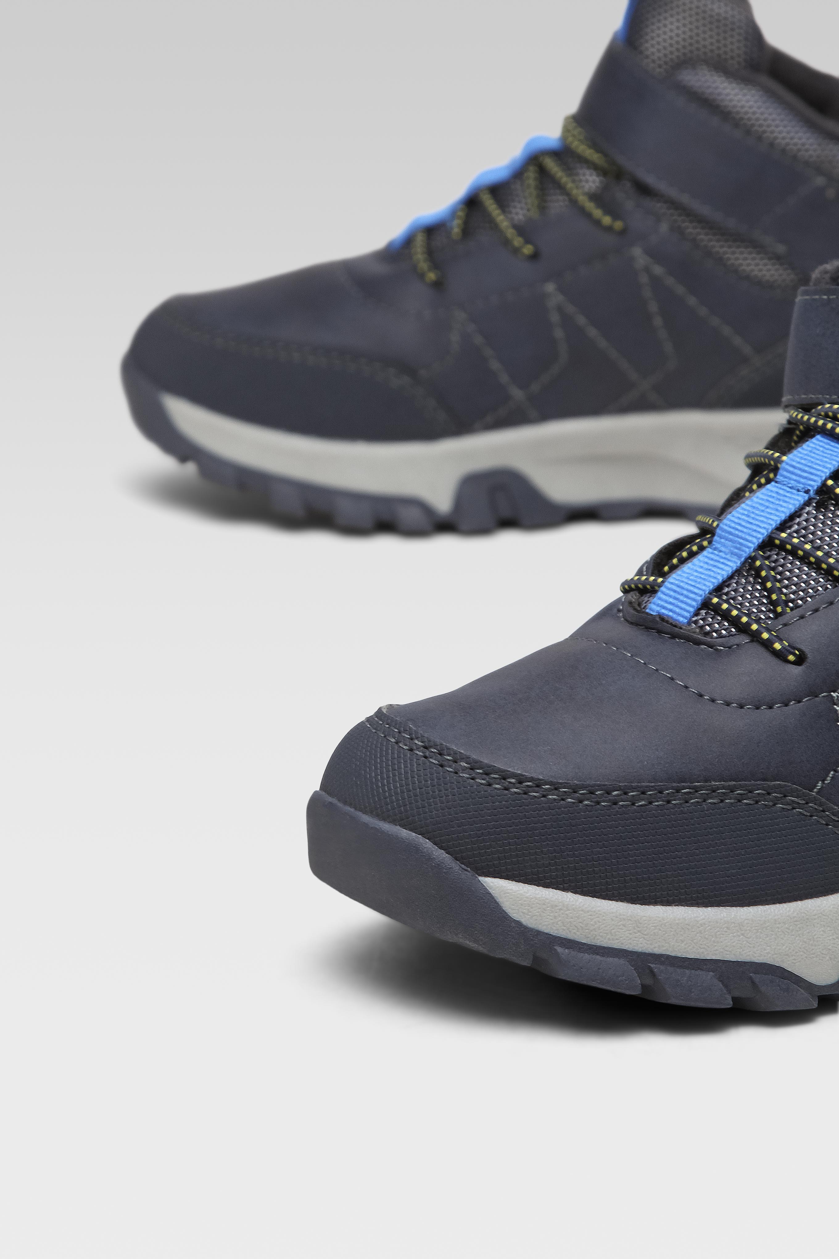 Trekking čevlji Mornarsko modra