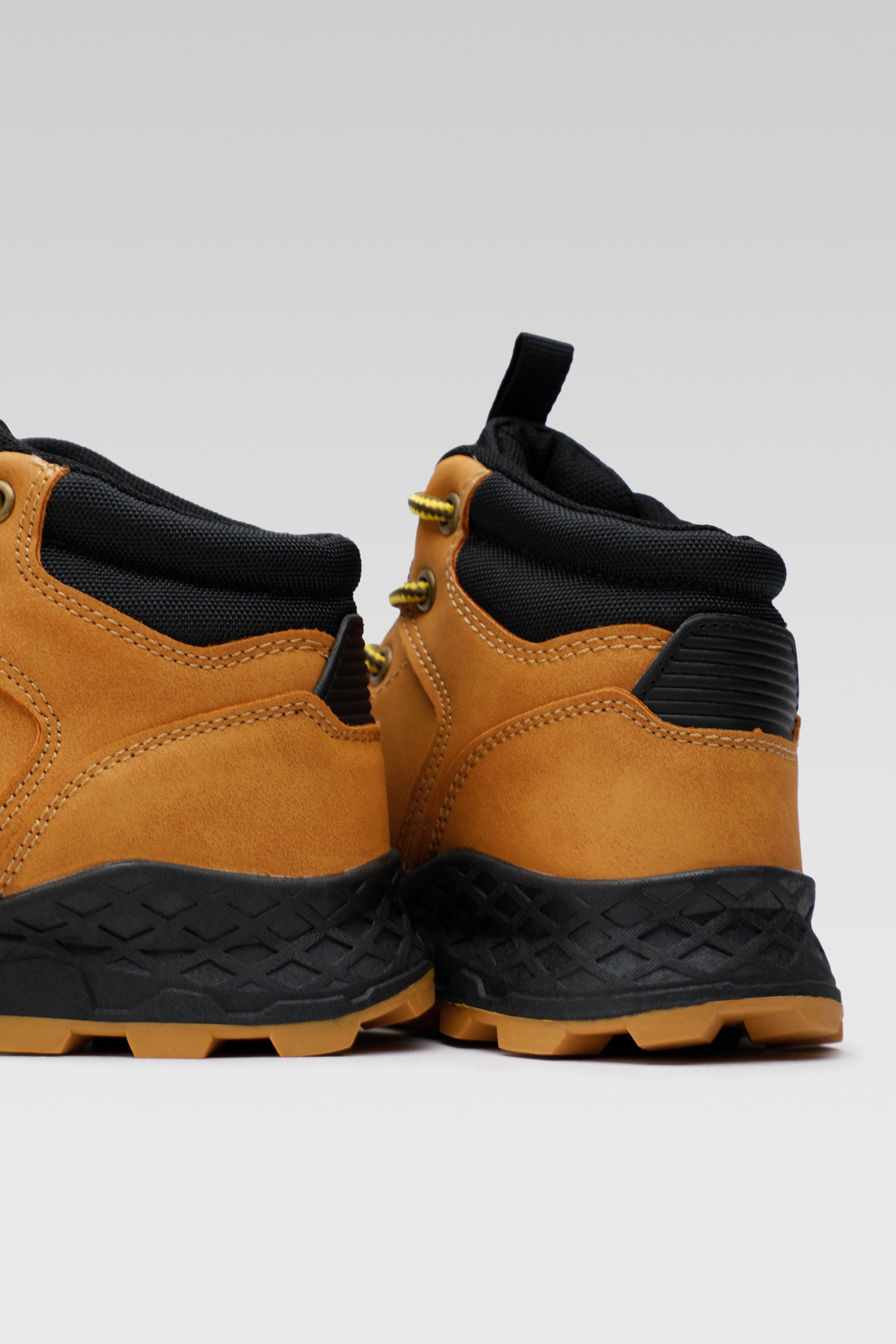 Trekking čevlji Rjava