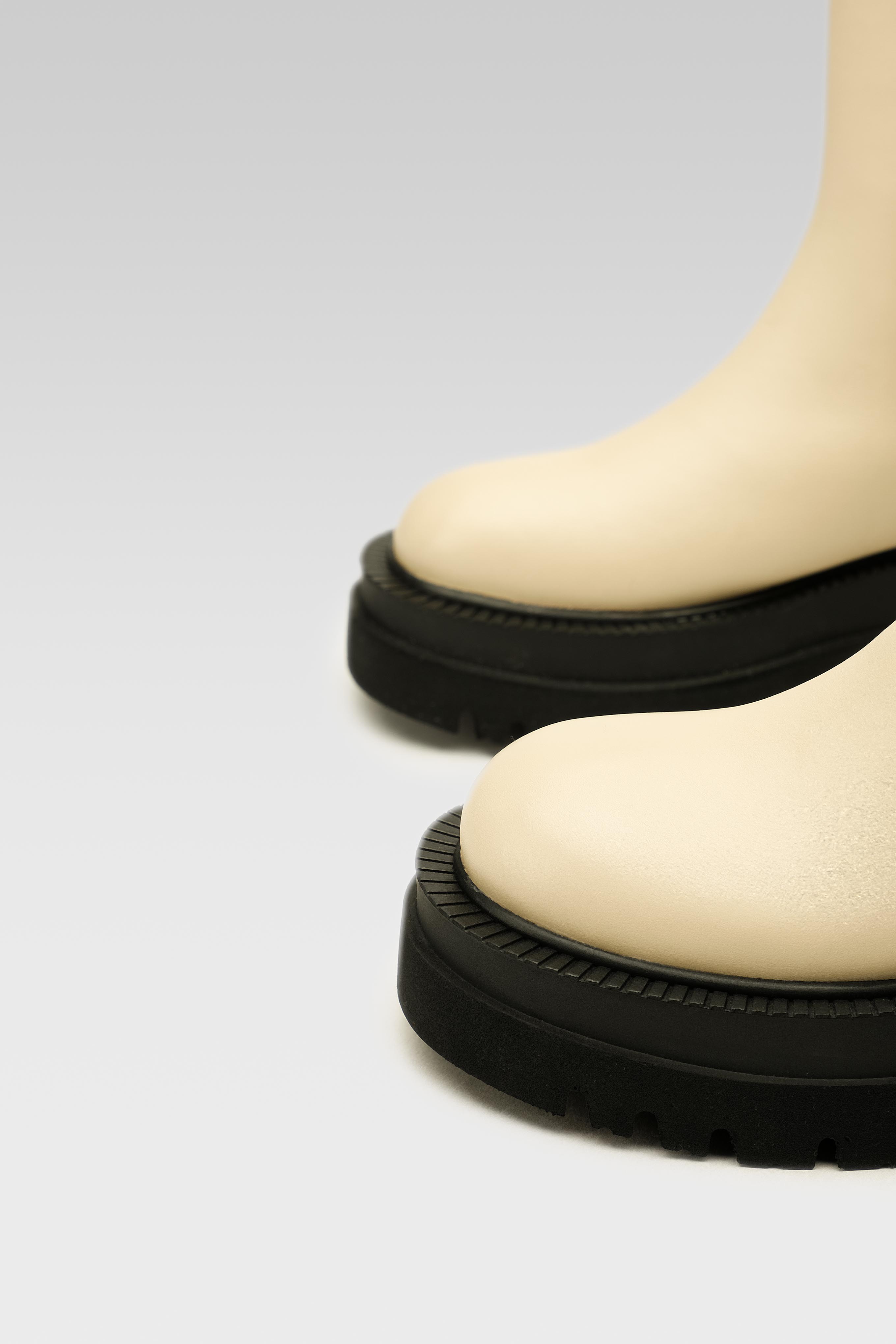 Kotníková obuv BÉŽOVÁ