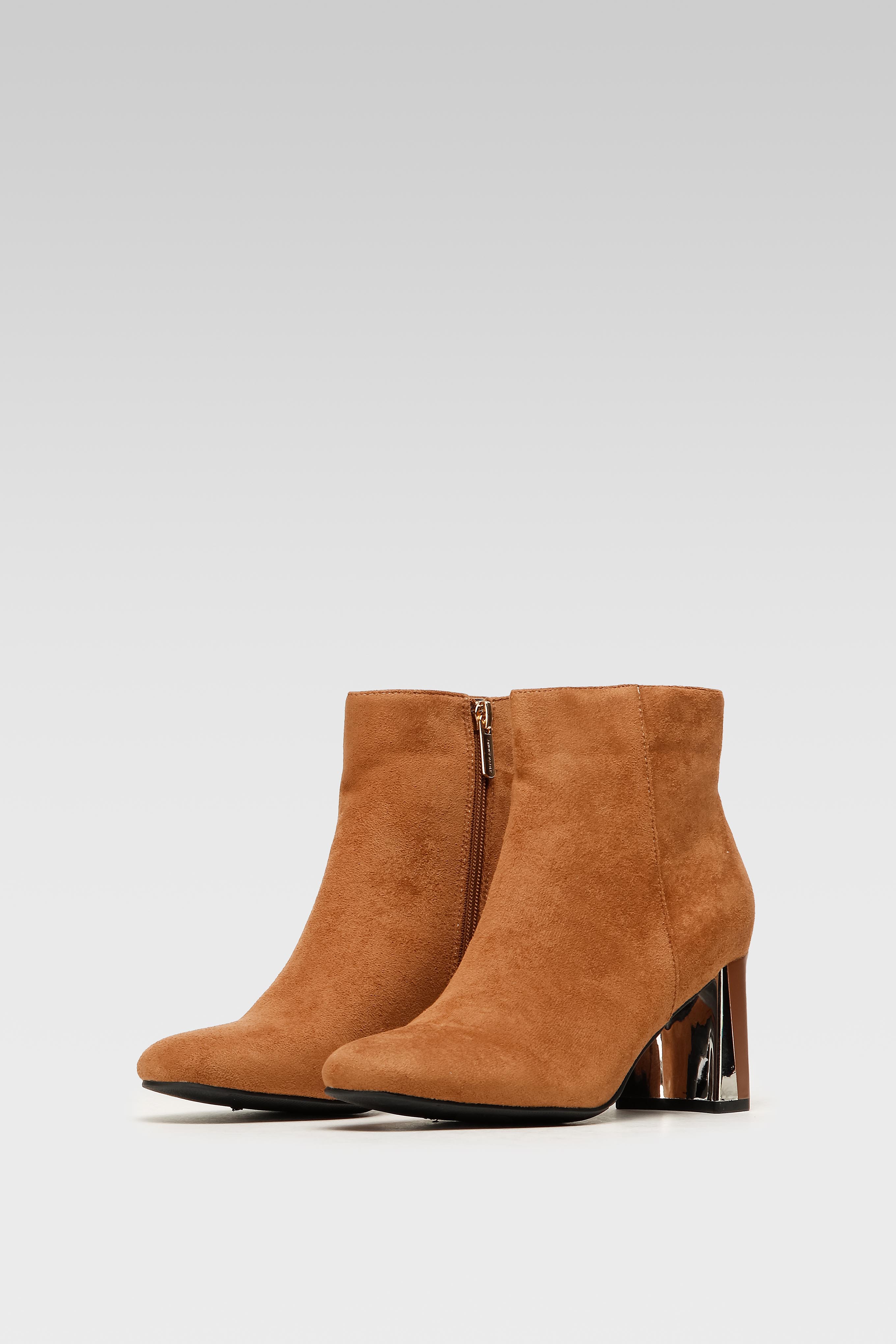 Kotníková obuv CAMEL