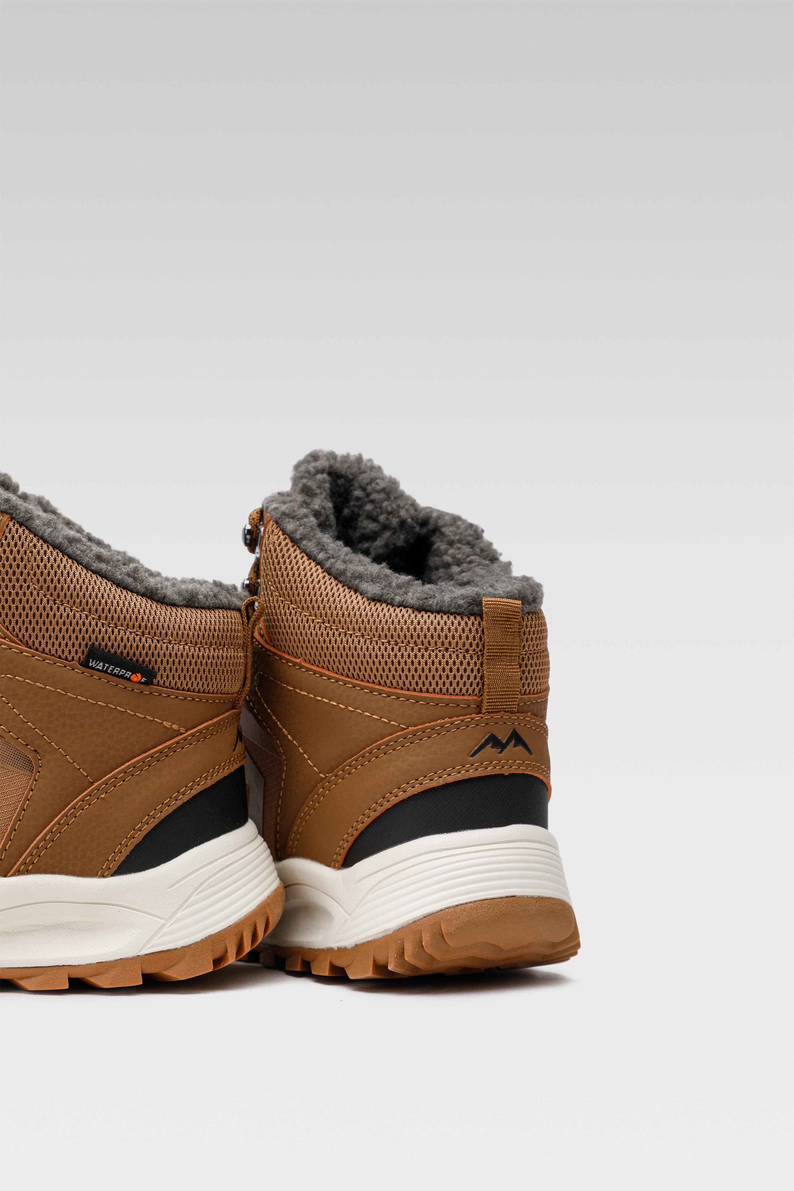 Šněrovací vyšší obuv CAMEL