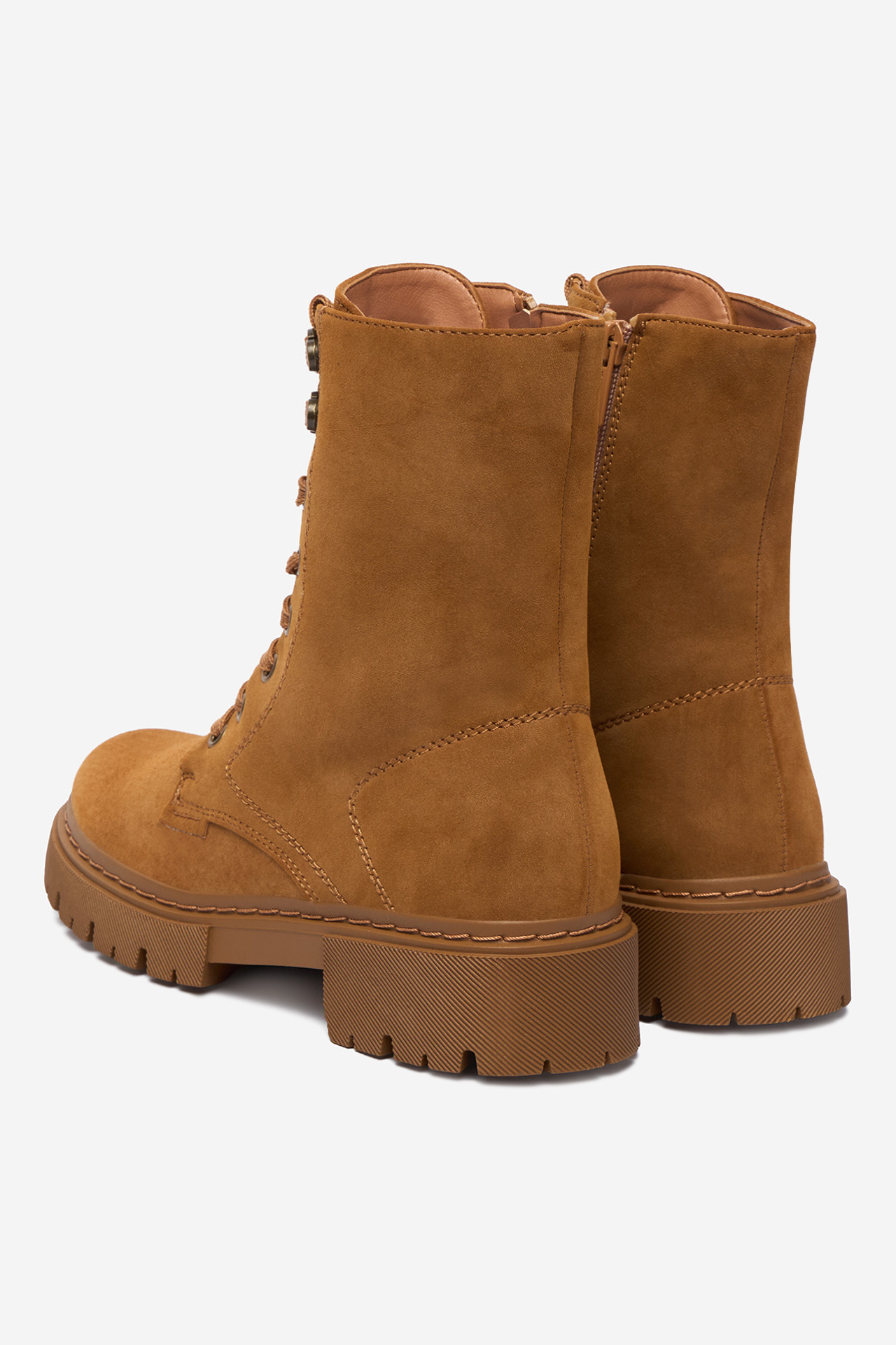 Šněrovací vyšší obuv CAMEL