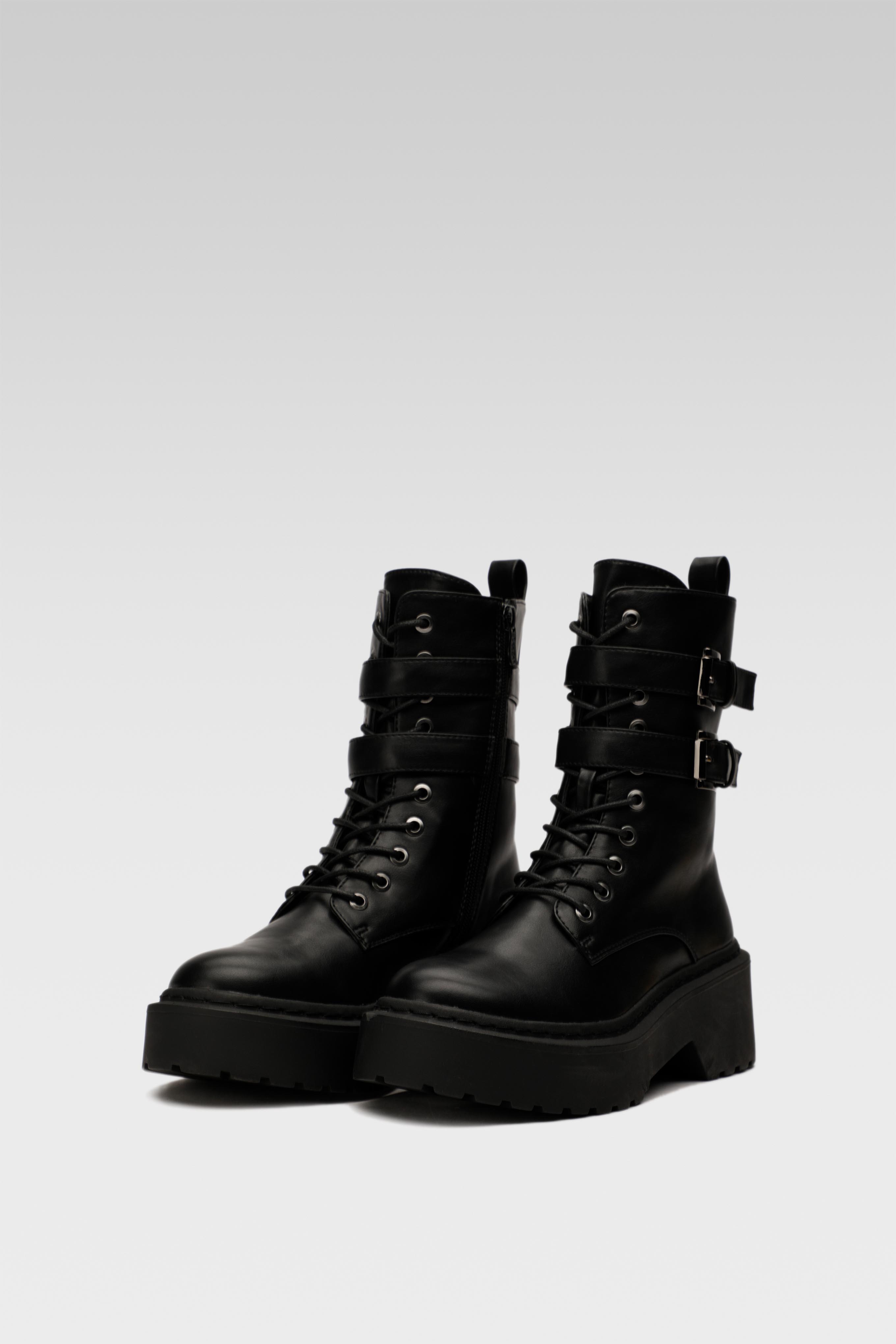 Gležnjarji z vezalkami Črna