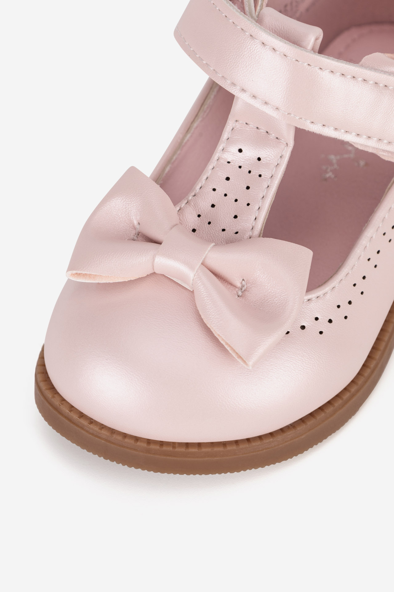 Nizki čevlji Živo roza