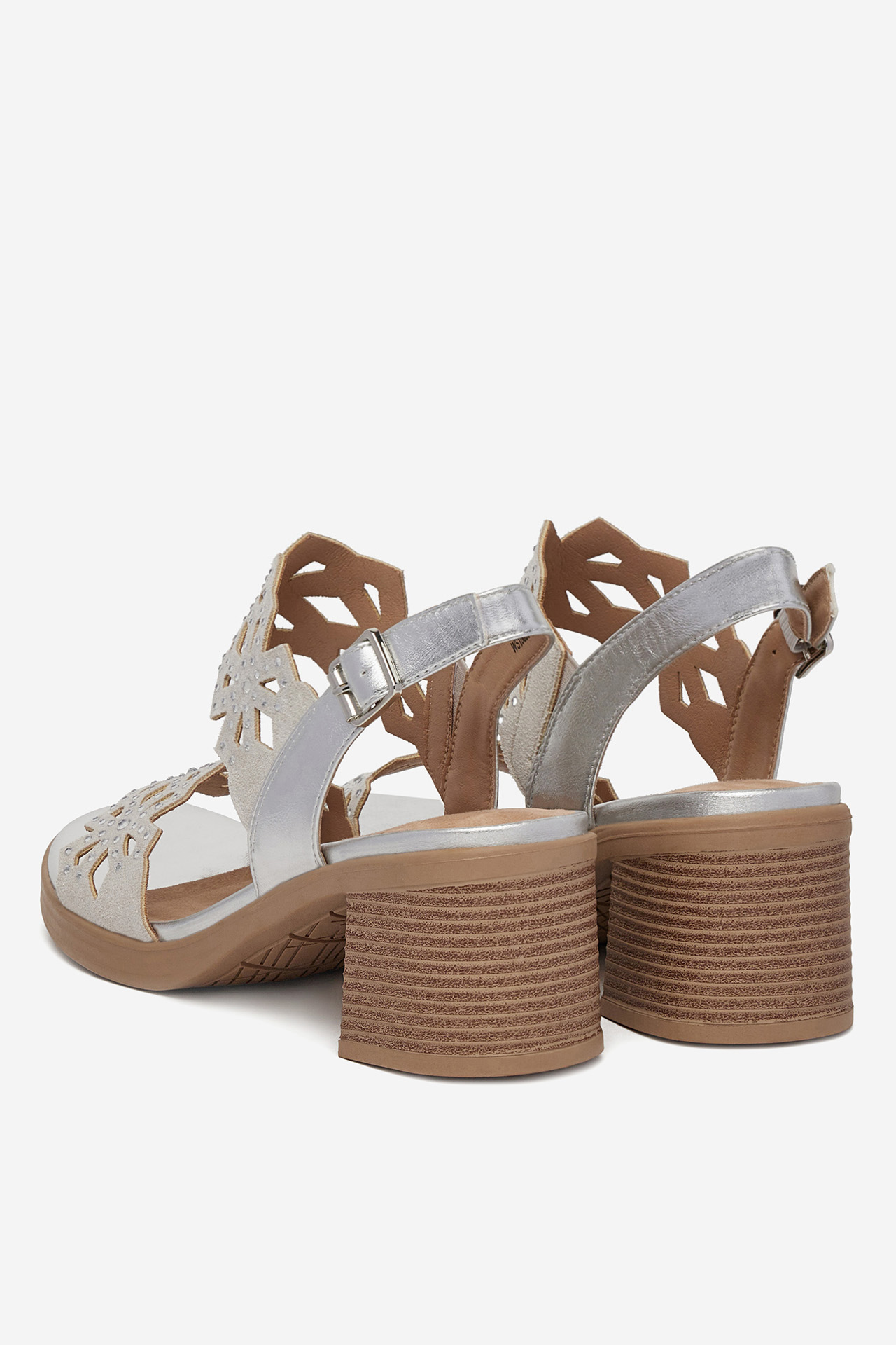 Sandále Strieborná