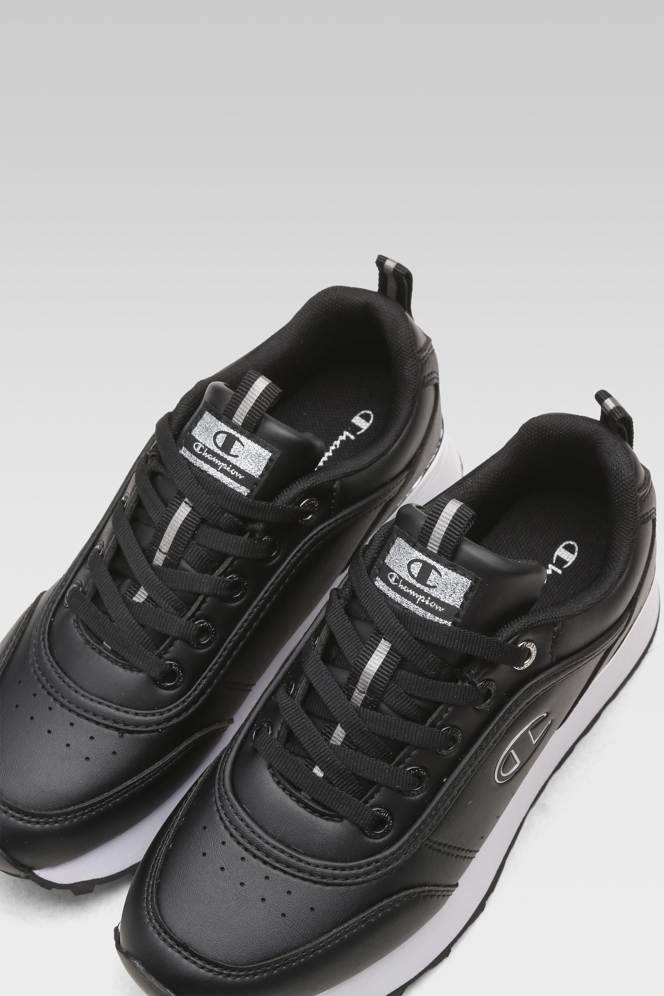 Rekreačná obuv Čierna