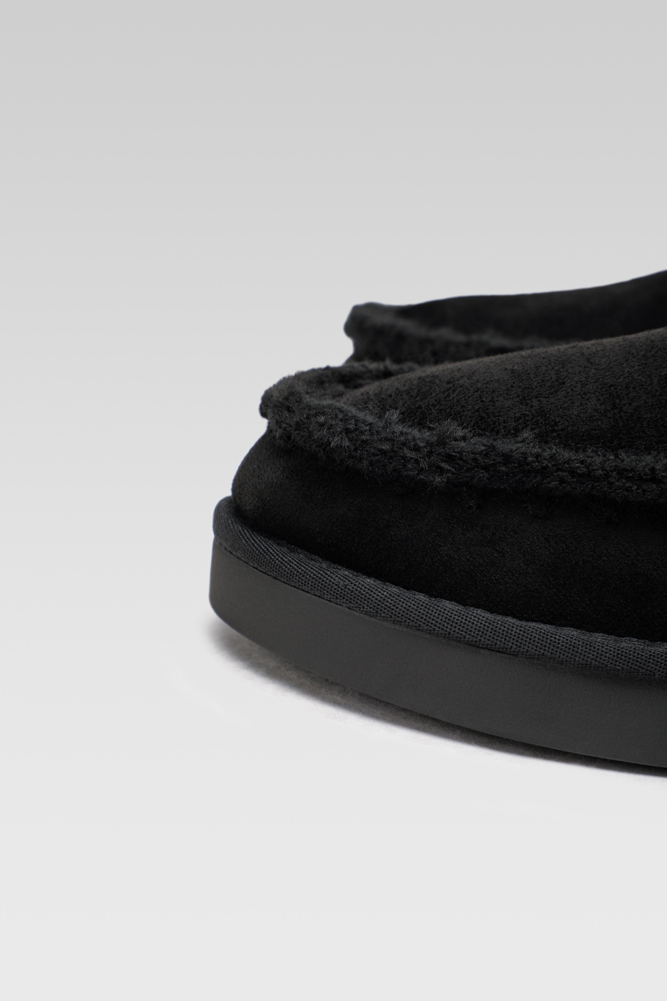 Kotníková obuv ČERNÁ