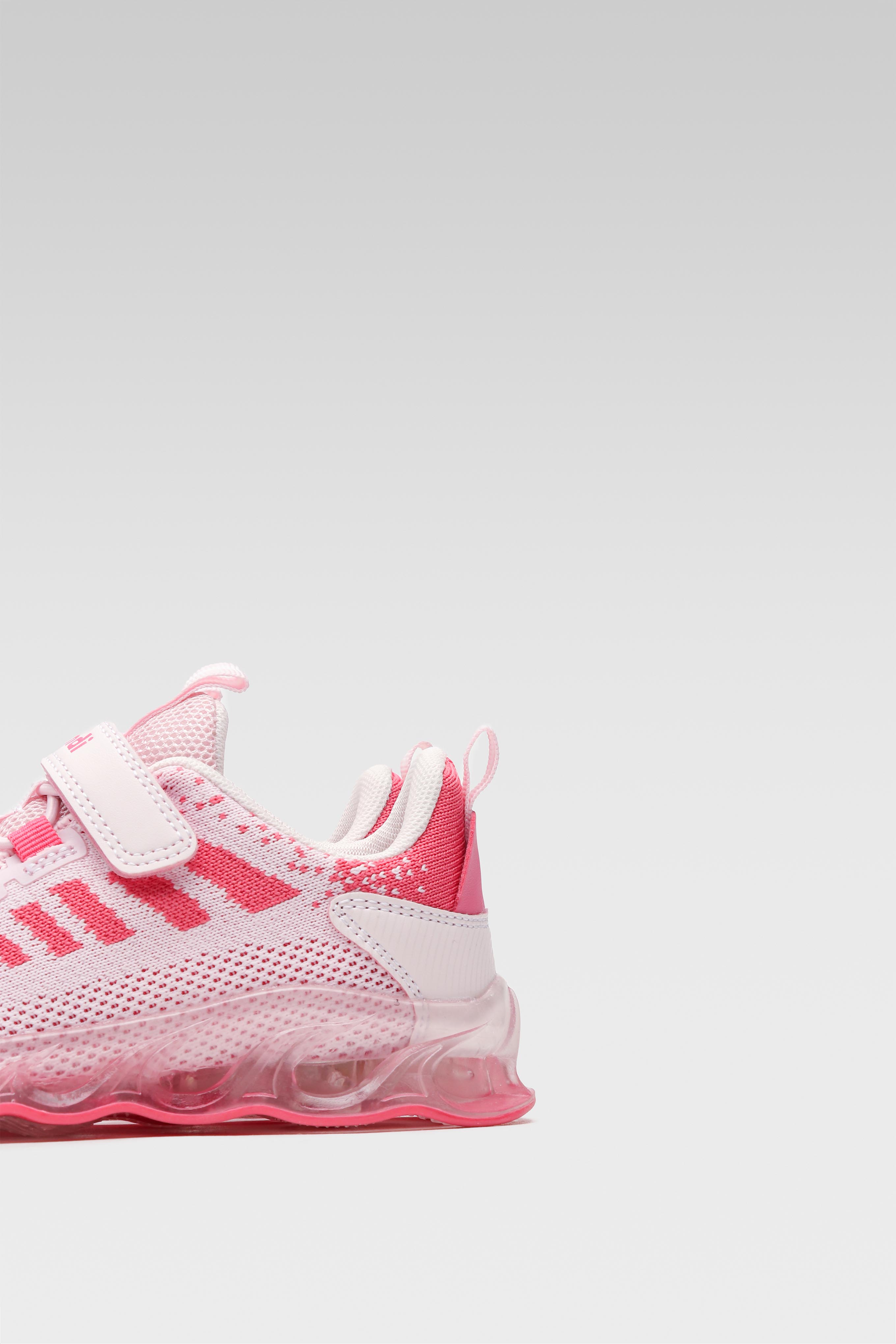Sportska obuća ROZE
