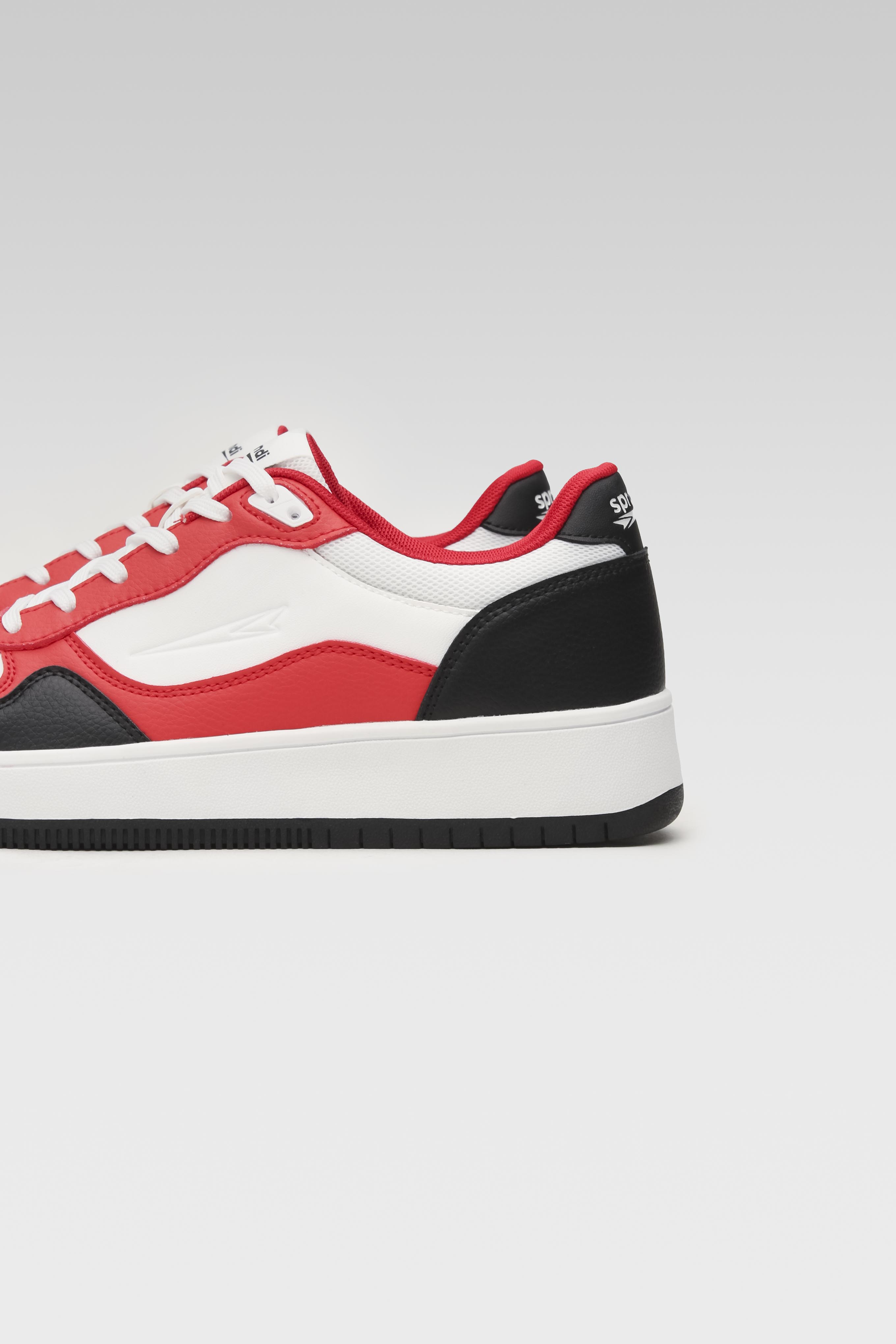 Športna obutev Rdeča