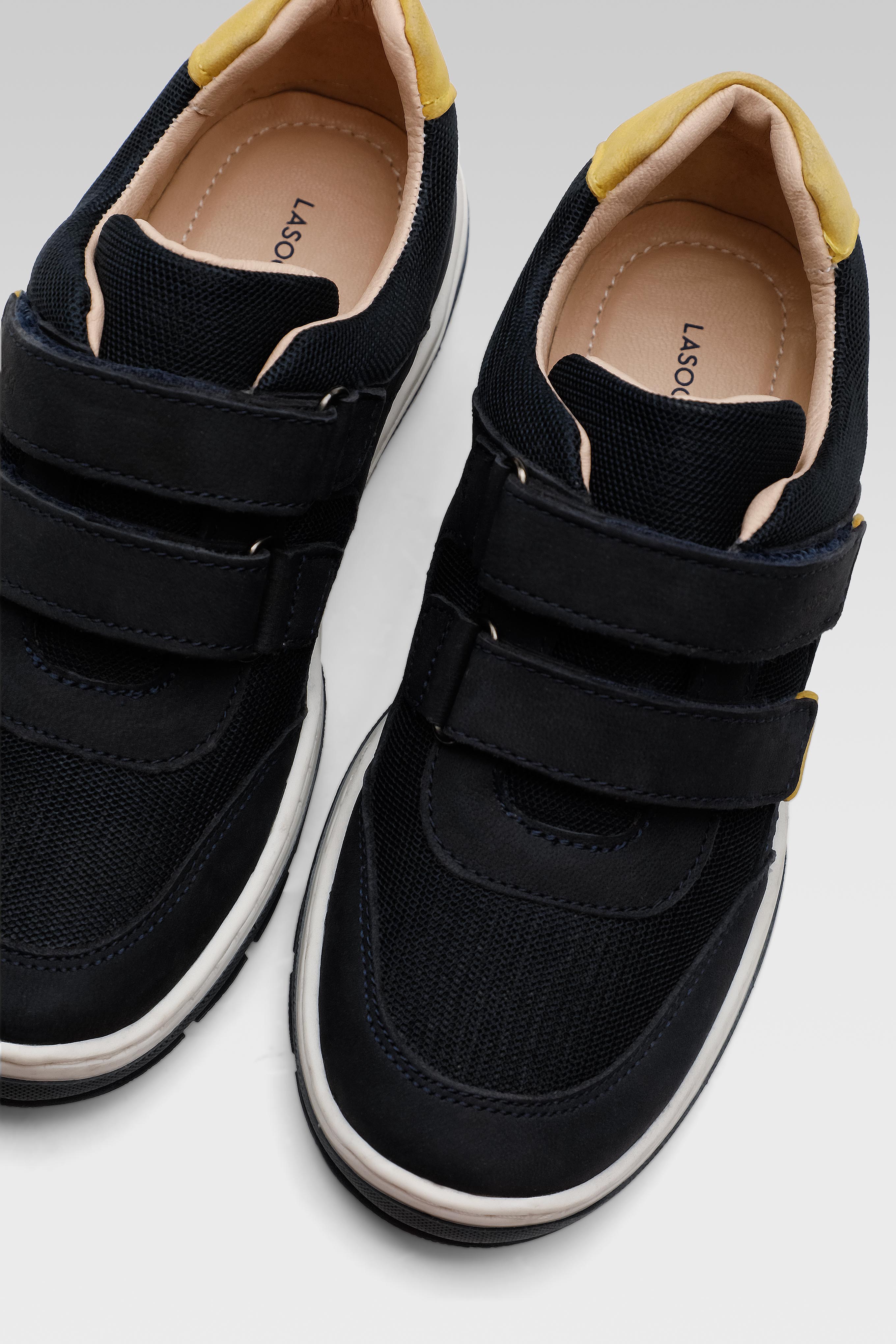 Superge Mornarsko modra