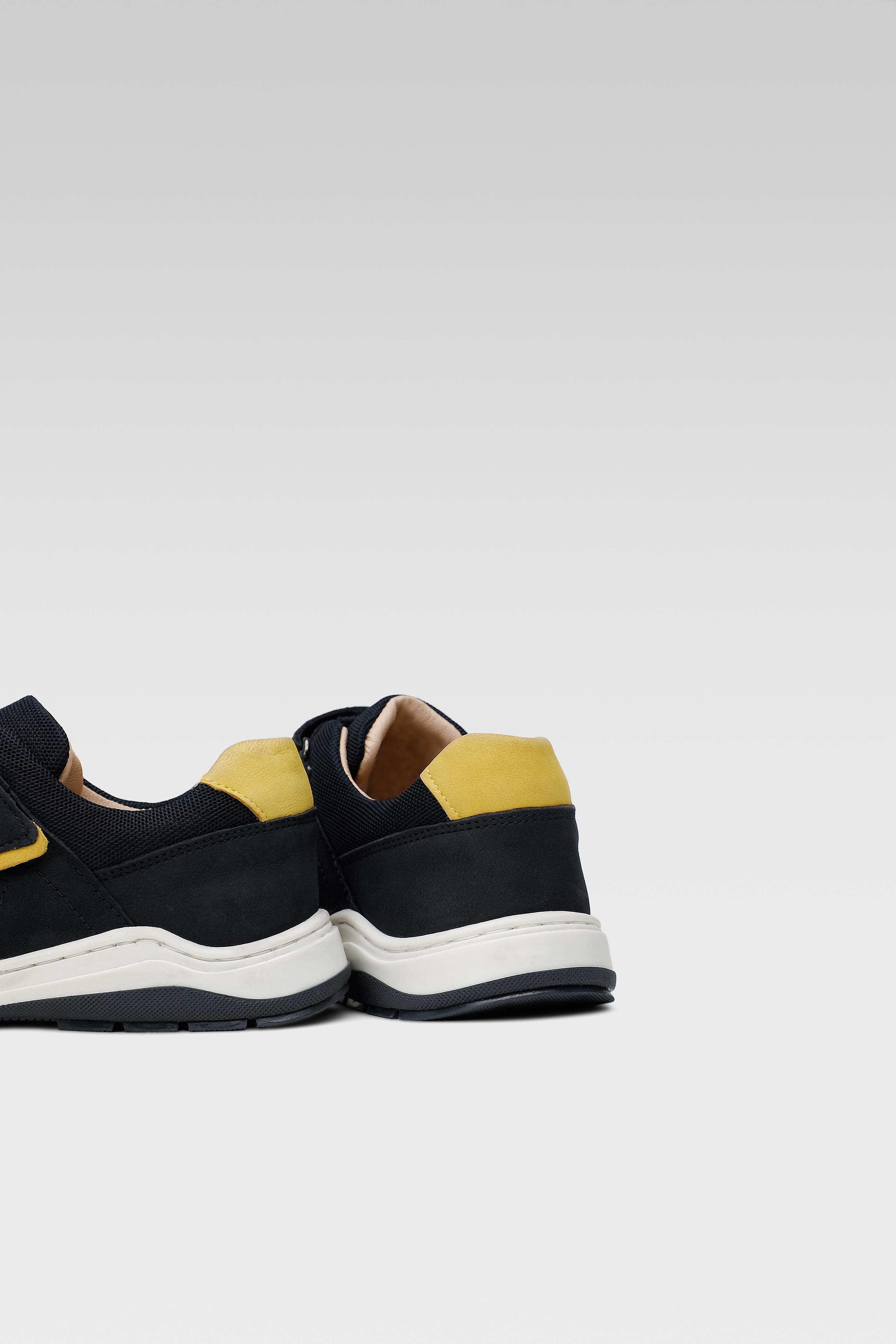 Superge Mornarsko modra