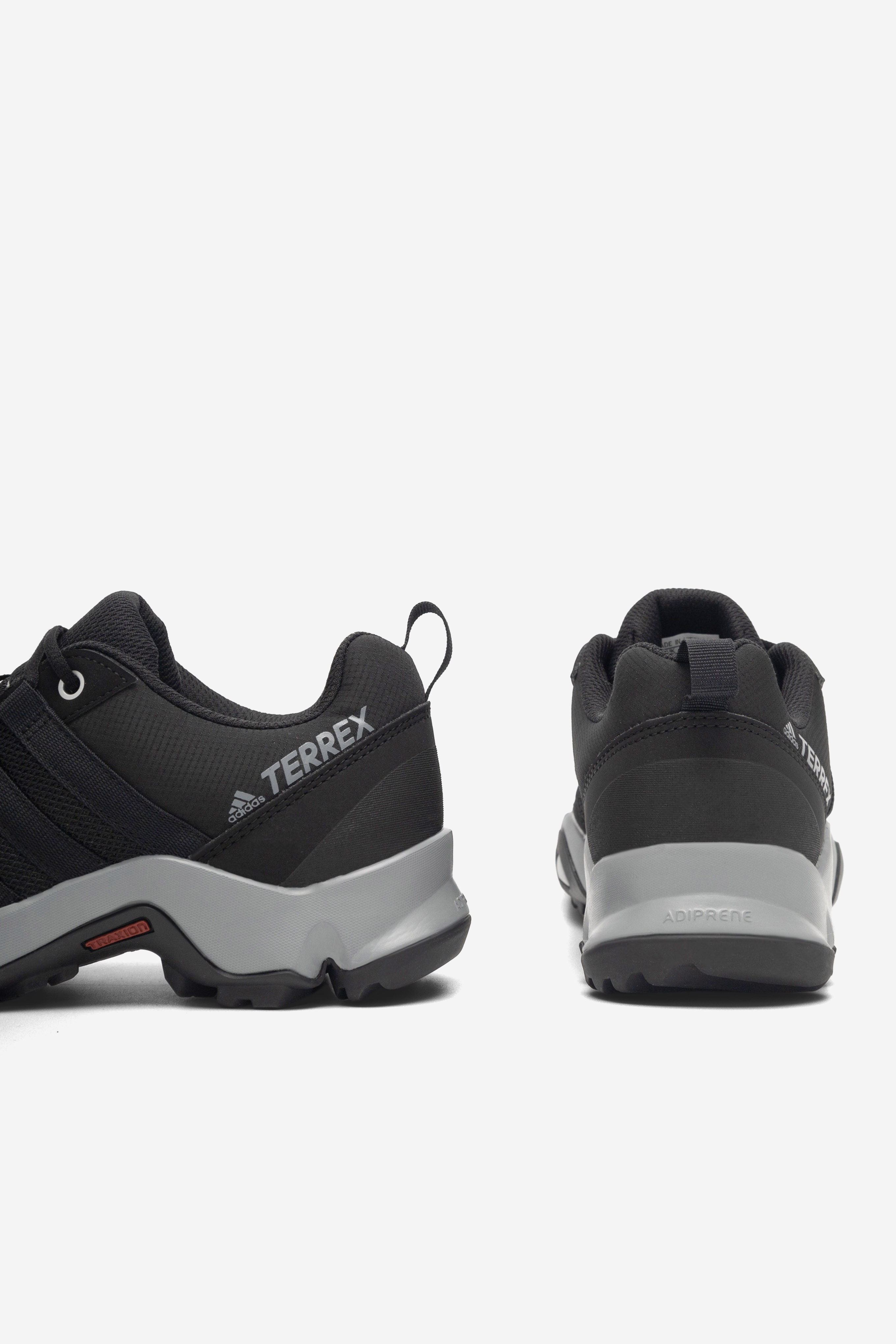 Trekking čevlji Črna