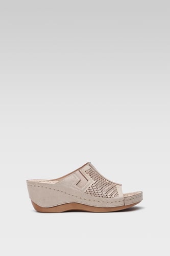 Pantofle Clara Barson ASTRID WS170-05 Zlatá