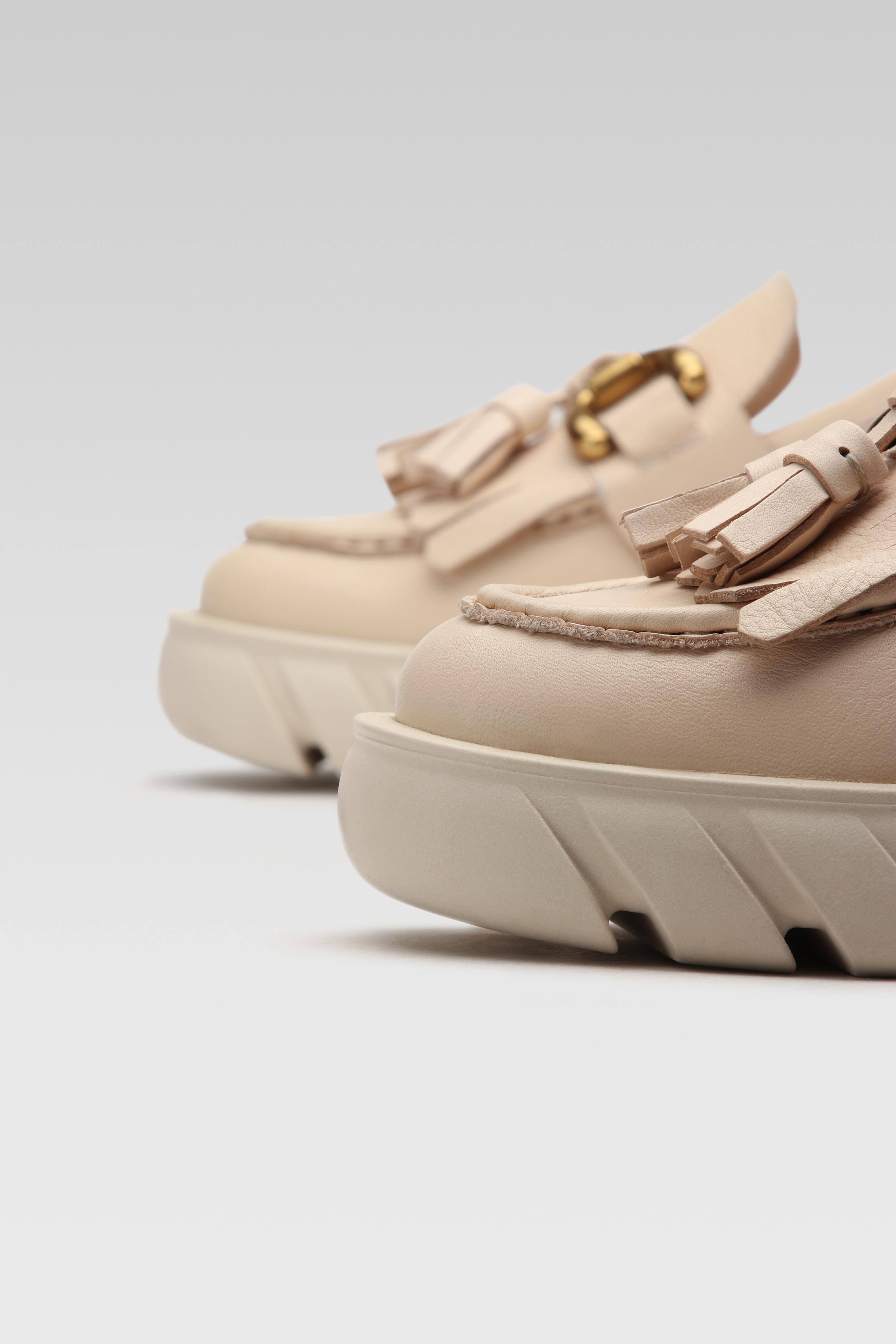 Čevlji brez vezalk Bež