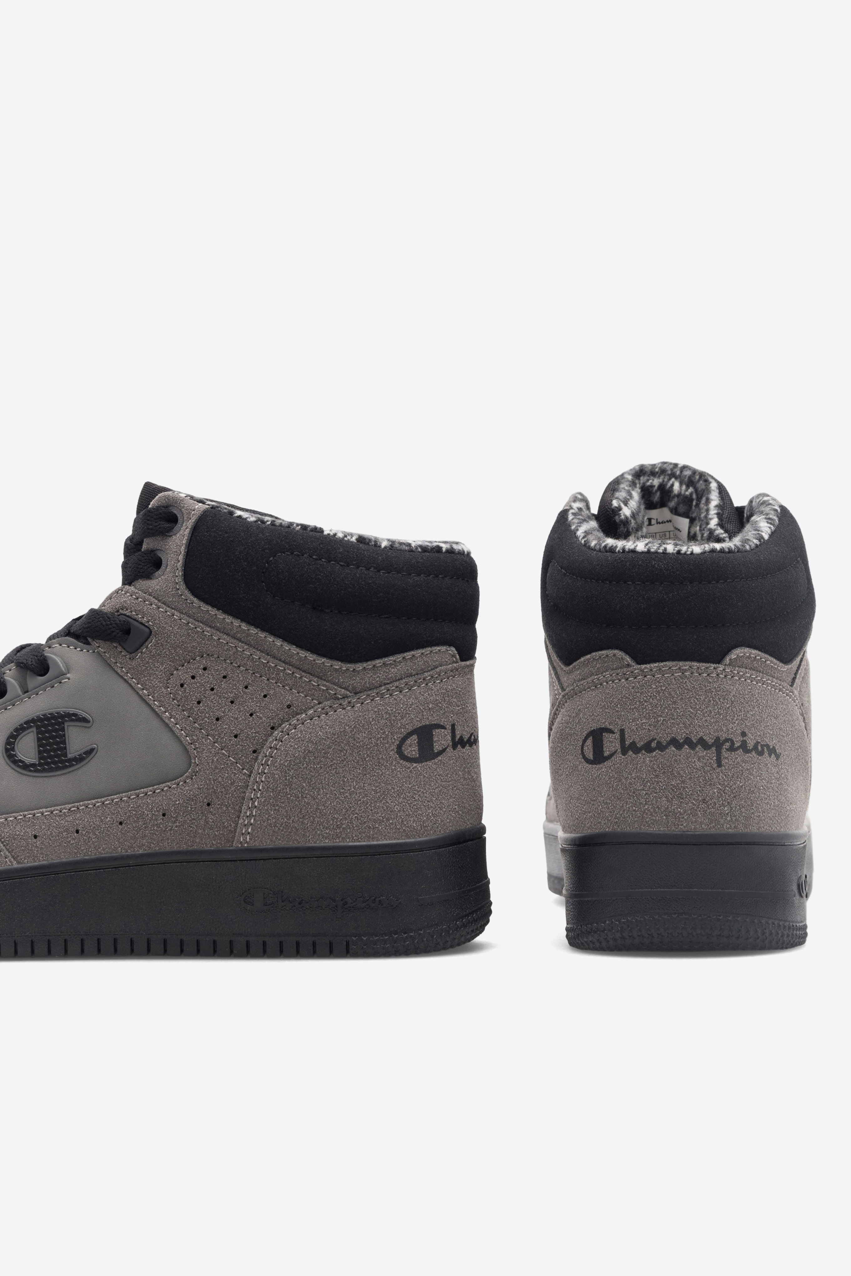 Încălțăminte sport GRI