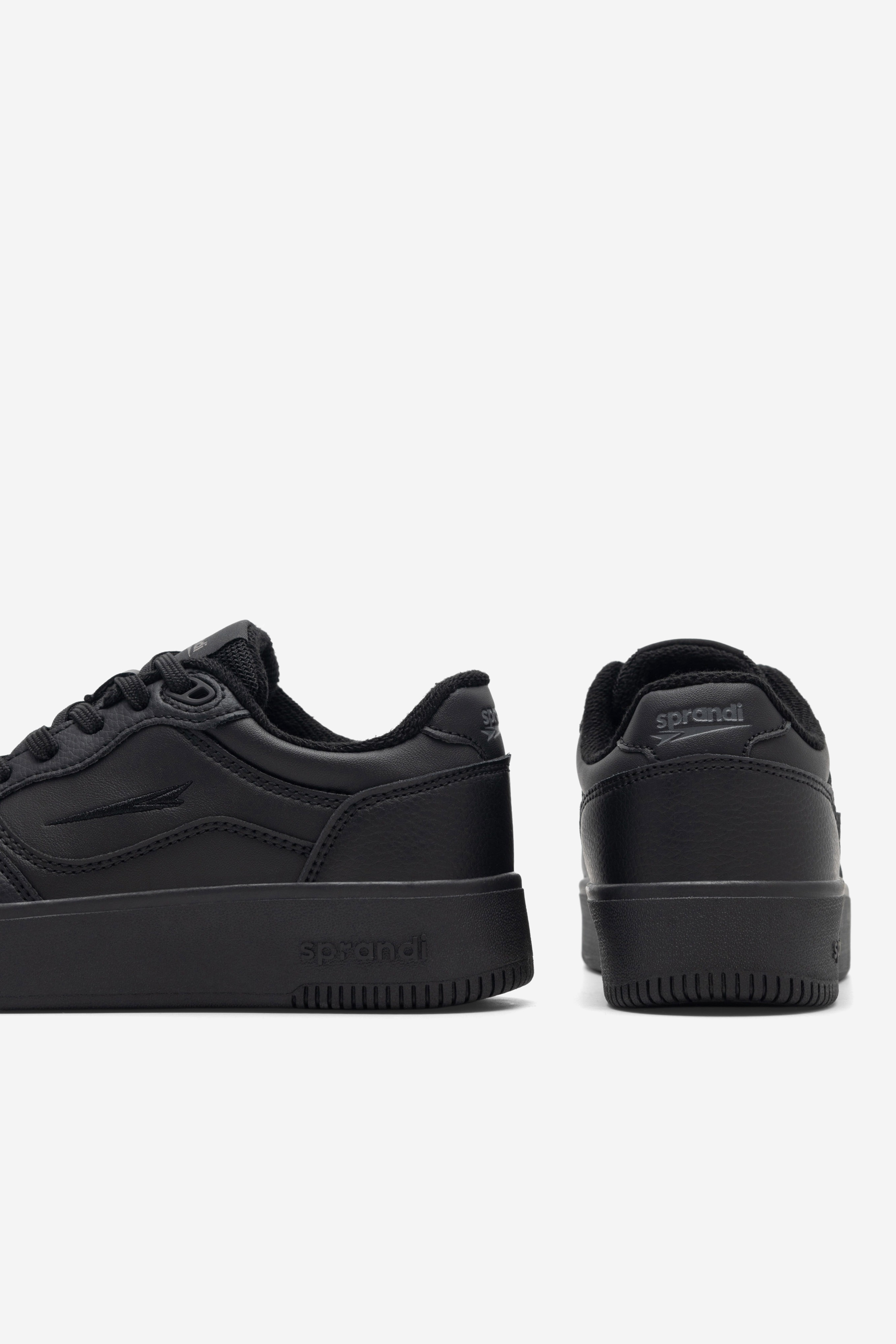 Sportovní obuv ČERNÁ