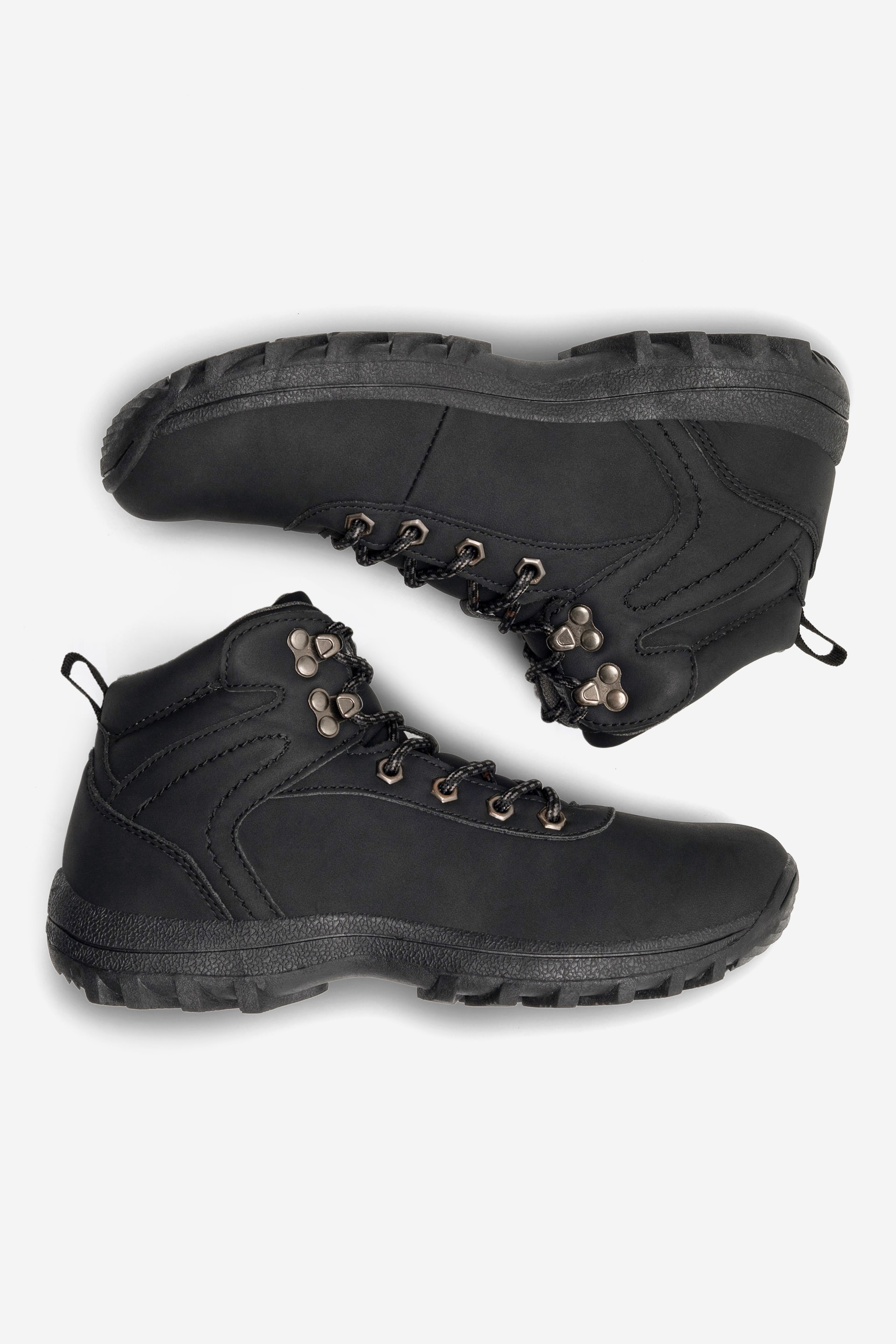 Trekking čevlji Črna