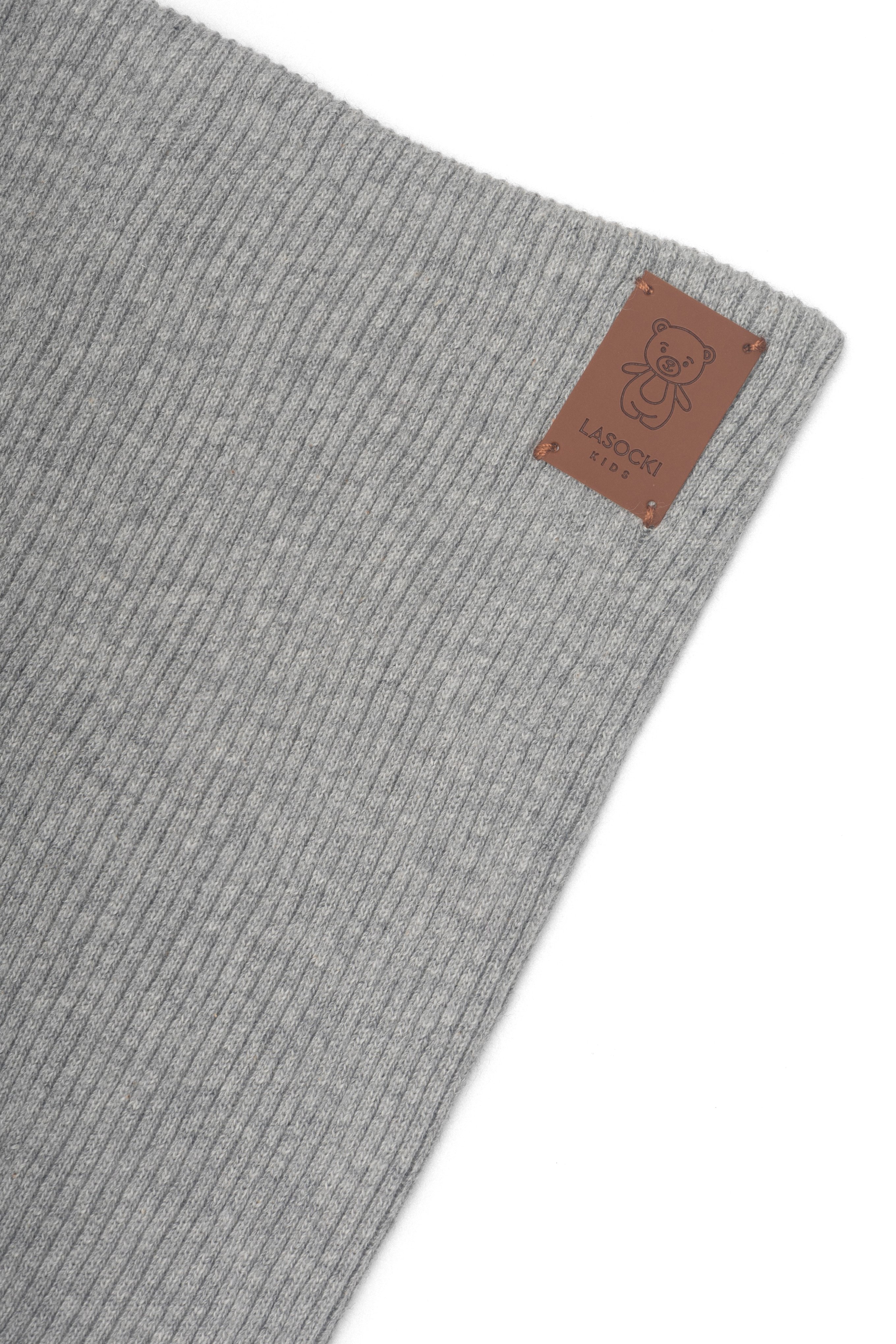 komínová šála ŠEDÁ