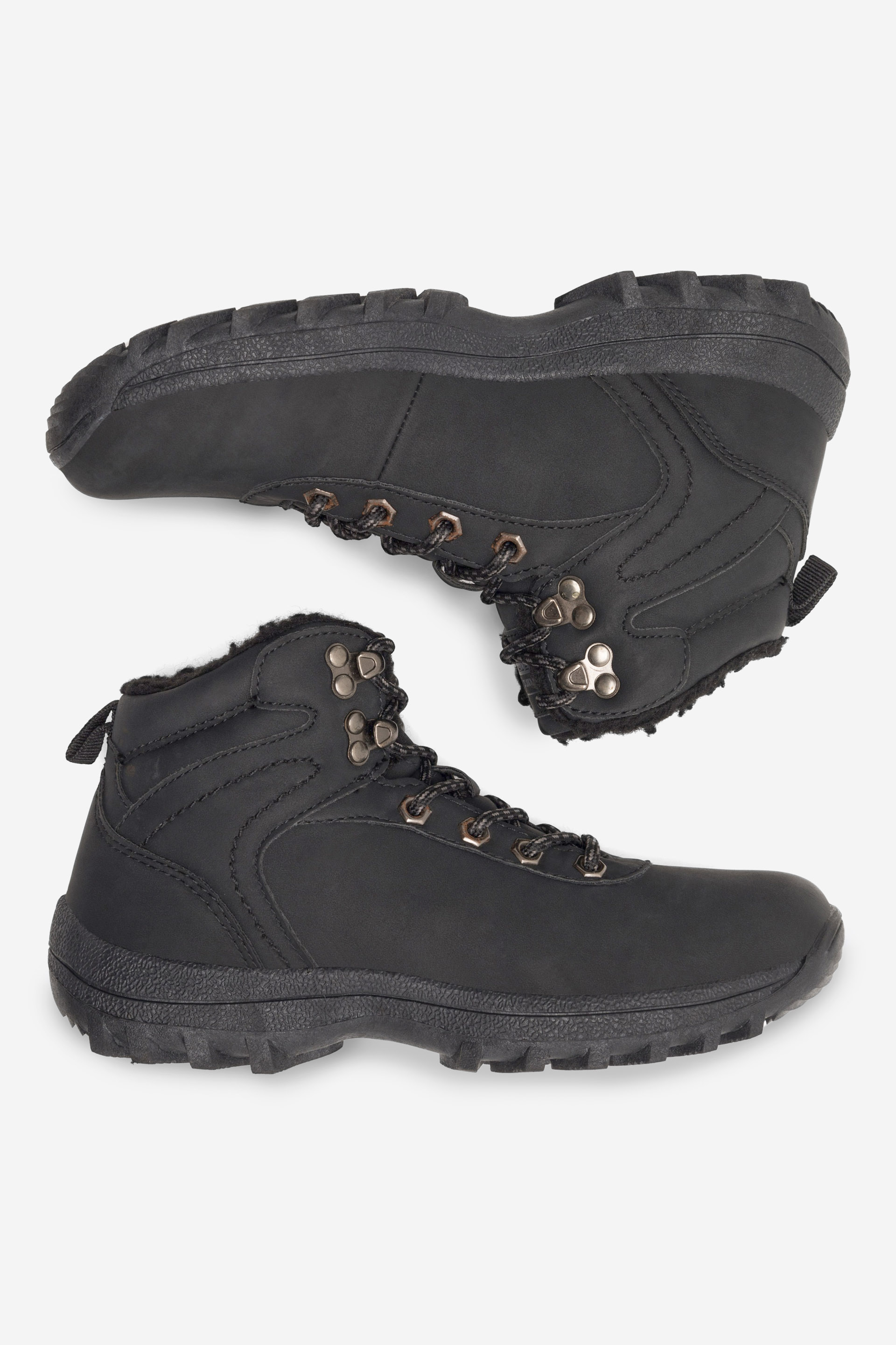 Trekking čevlji Črna