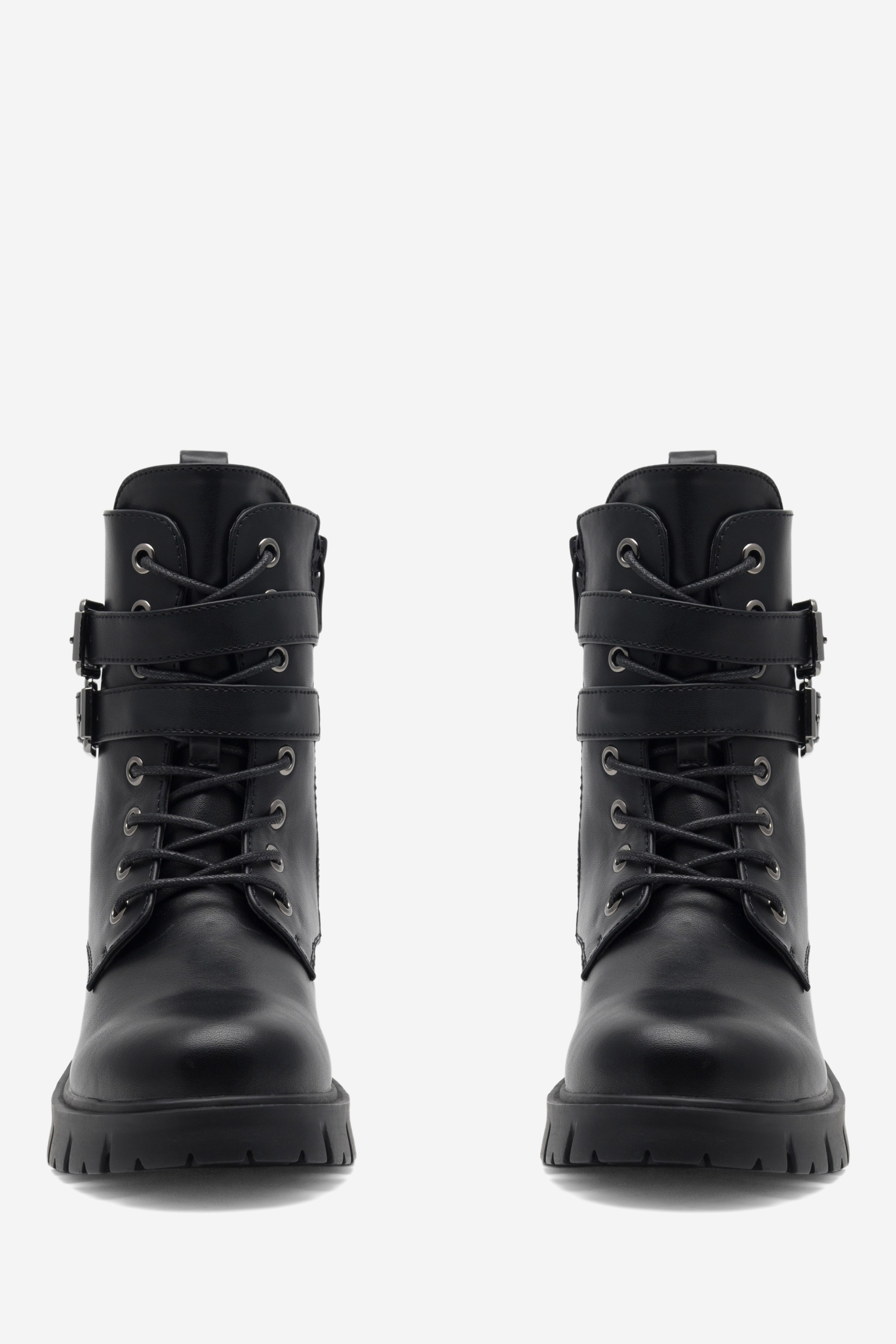 Gležnjarji z vezalkami Črna