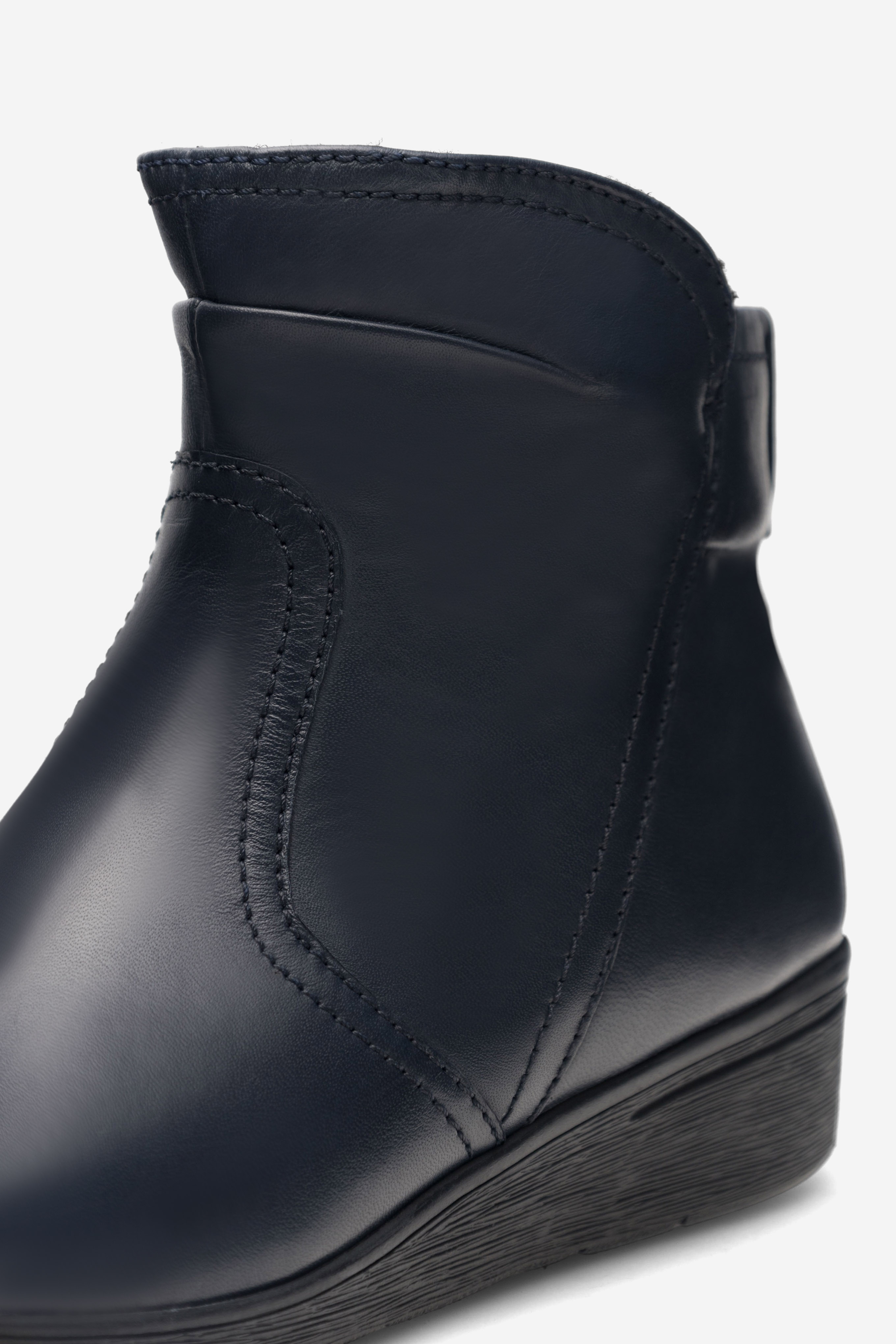 Kotníková obuv TMAVĚ MODRÁ