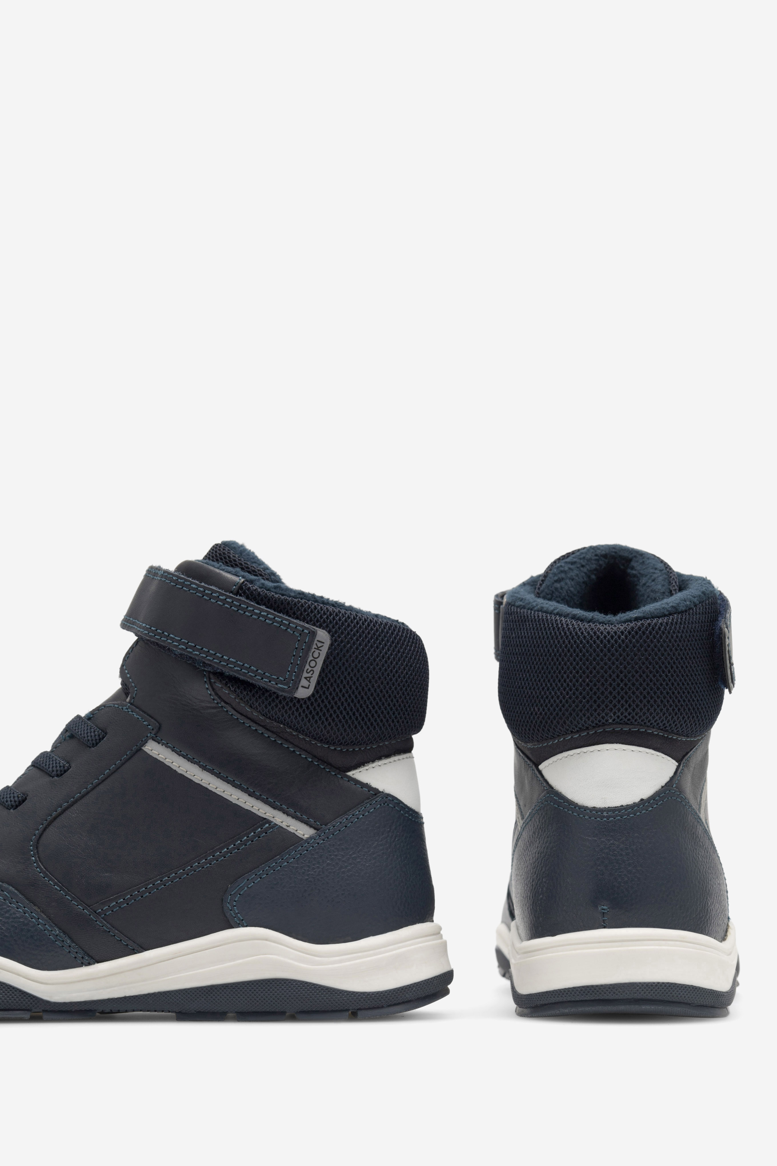 Šněrovací vyšší obuv TMAVĚ MODRÁ