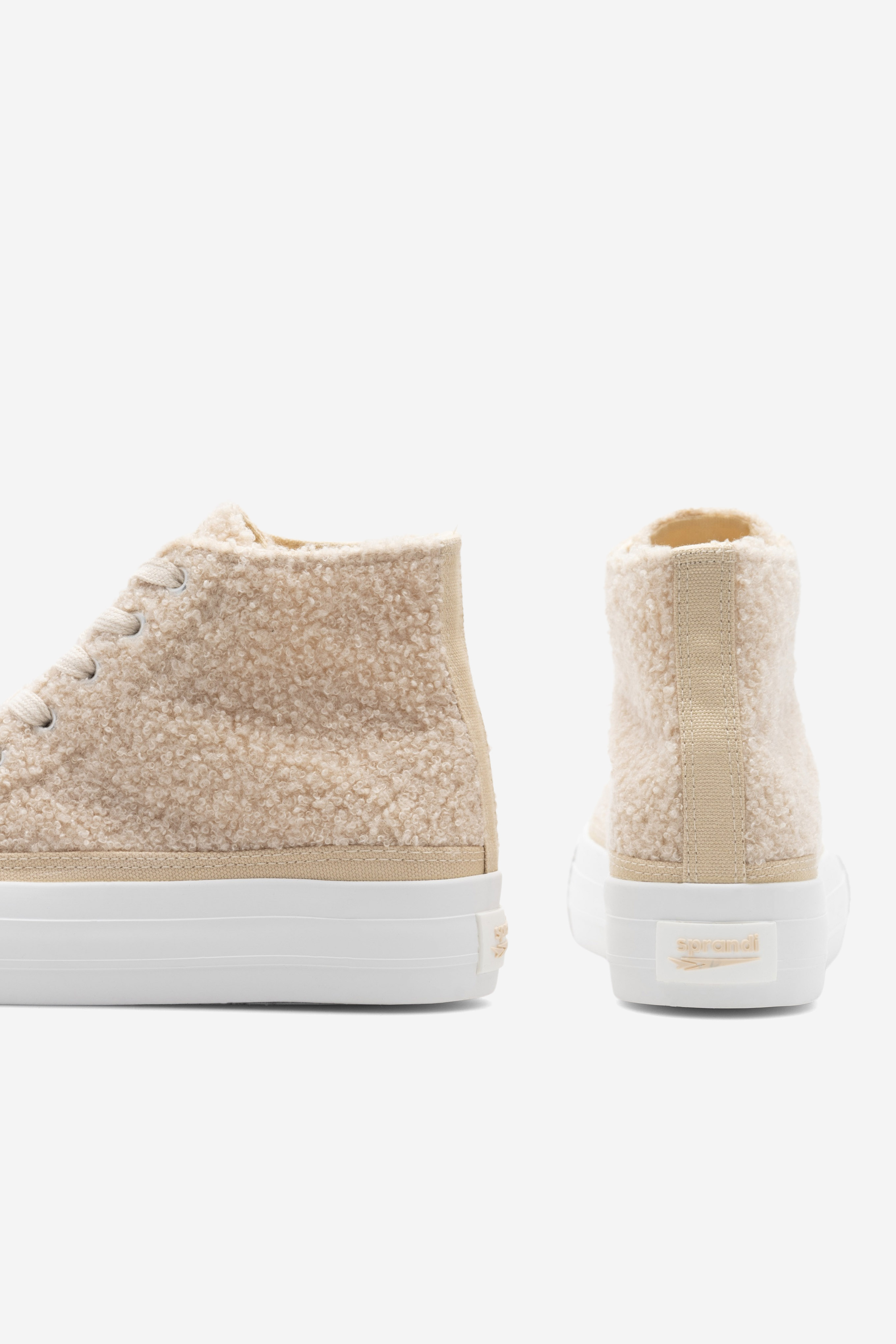 Platnene superge Bež