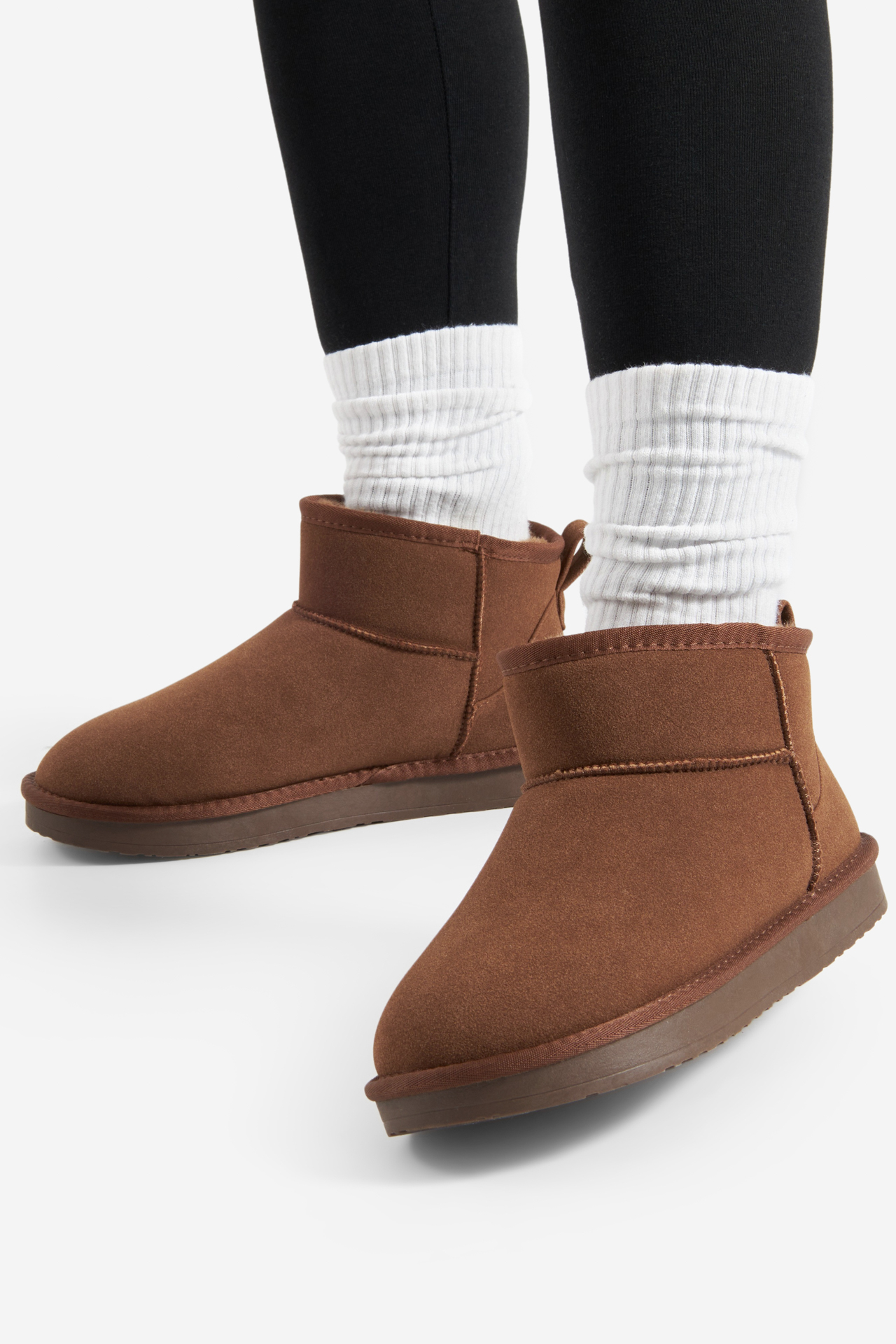 Kotníková obuv HNĚDÁ