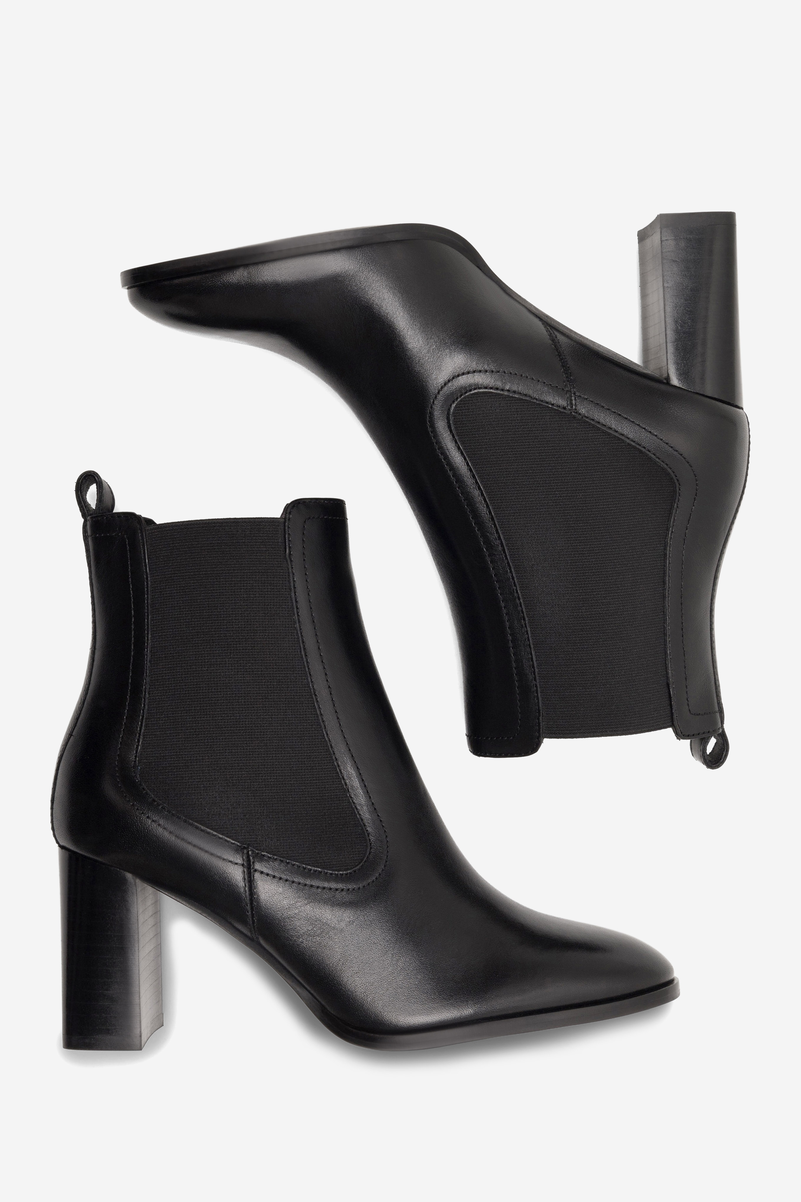 Kotníková obuv ČERNÁ