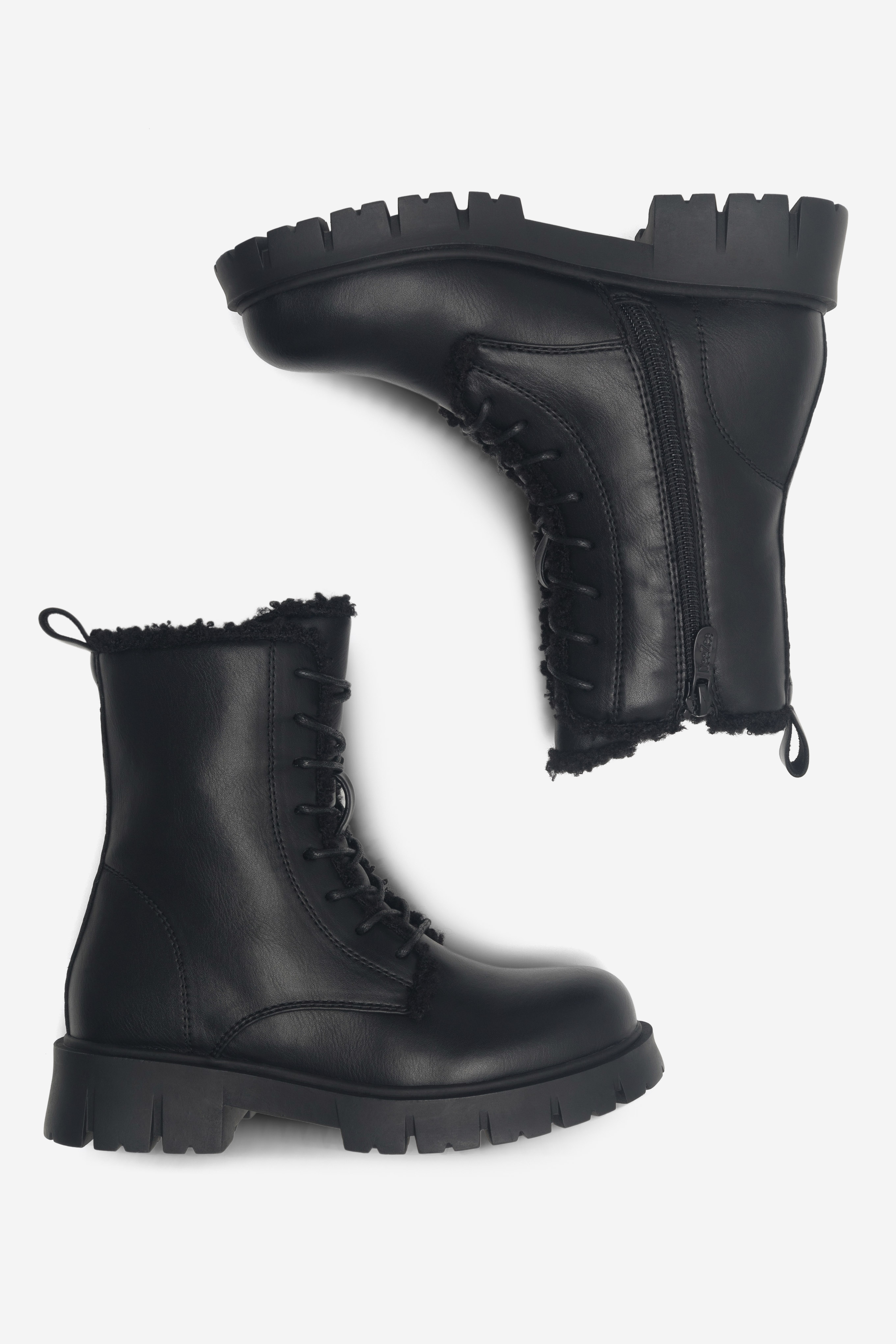 Gležnjarji z vezalkami Črna