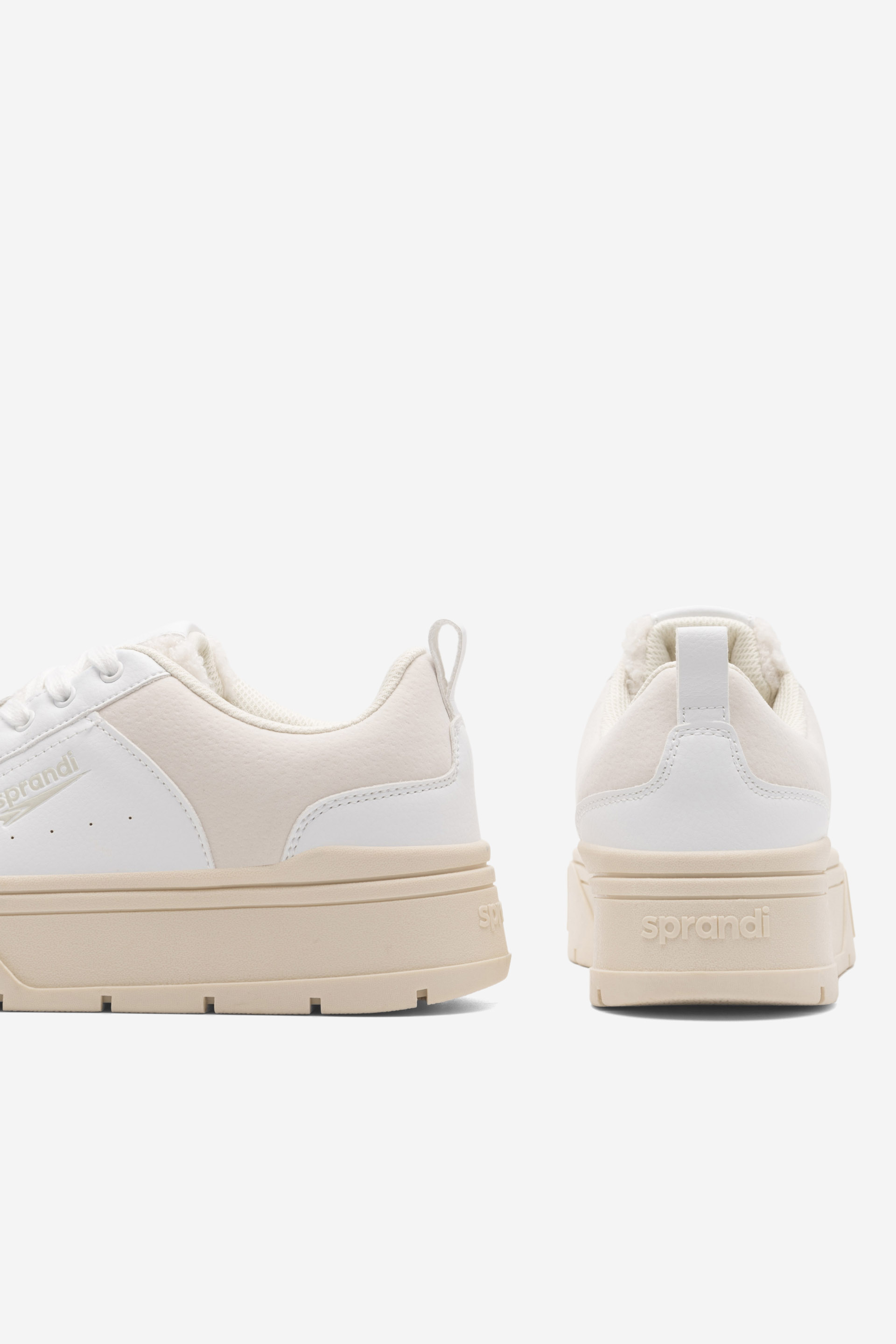 Спортни обувки БЕЖОВ