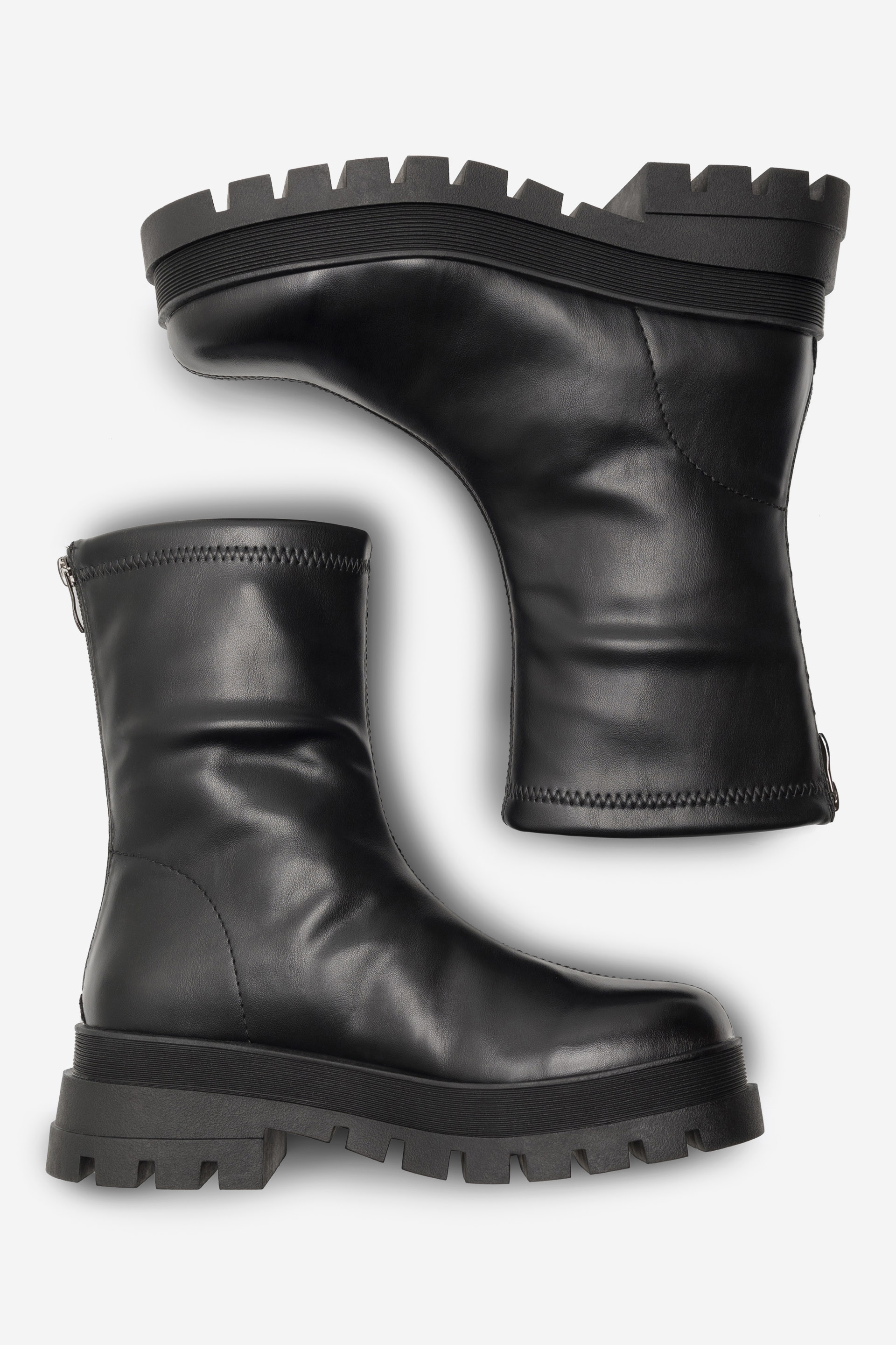 Kotníková obuv ČERNÁ