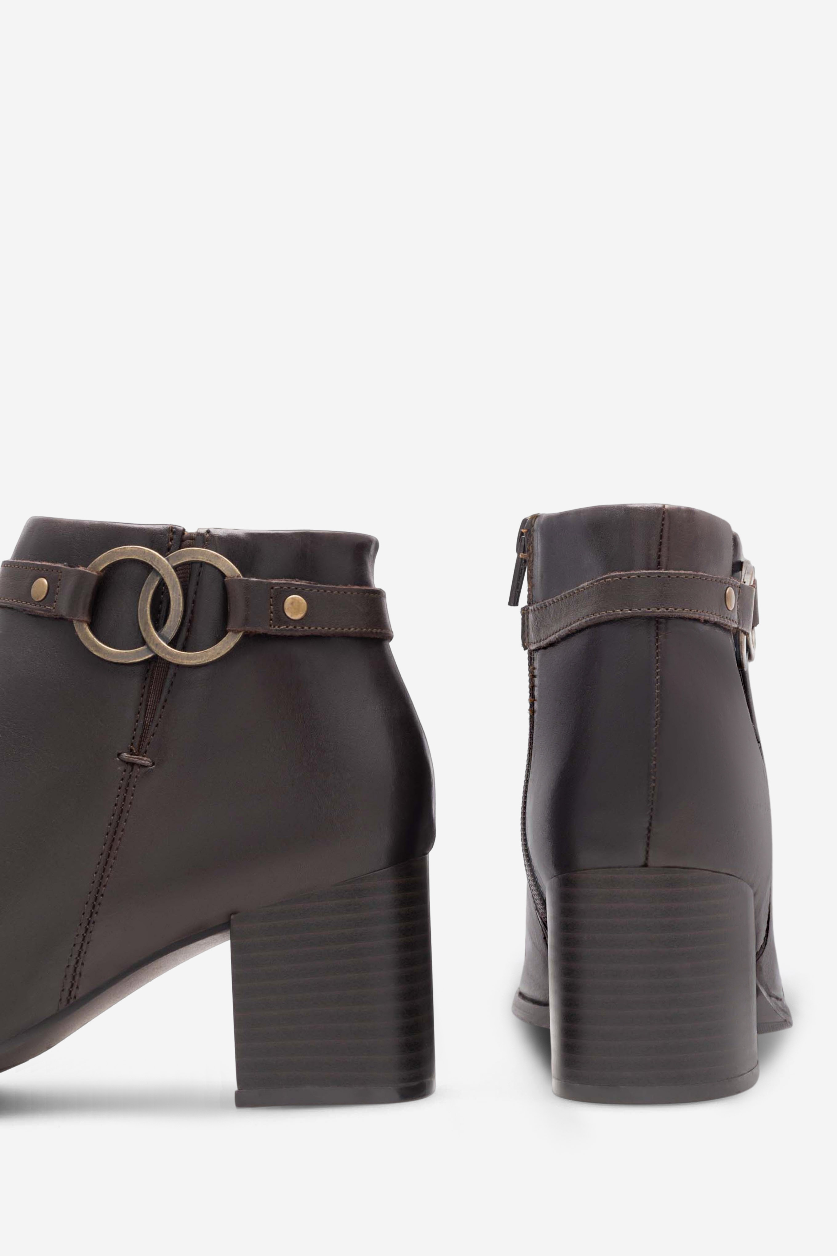 Kotníková obuv HNĚDÁ