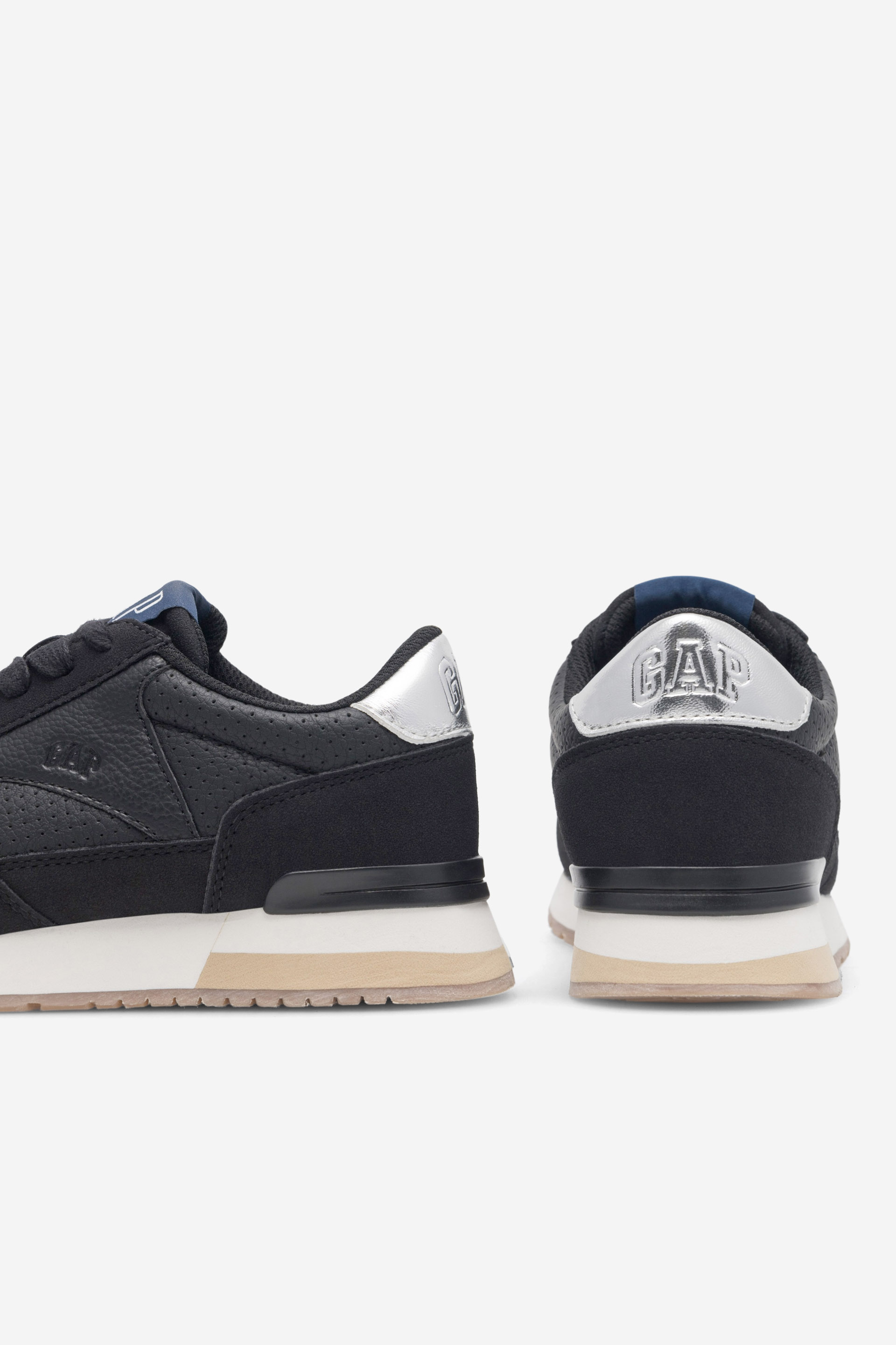 Sportovní obuv ČERNÁ