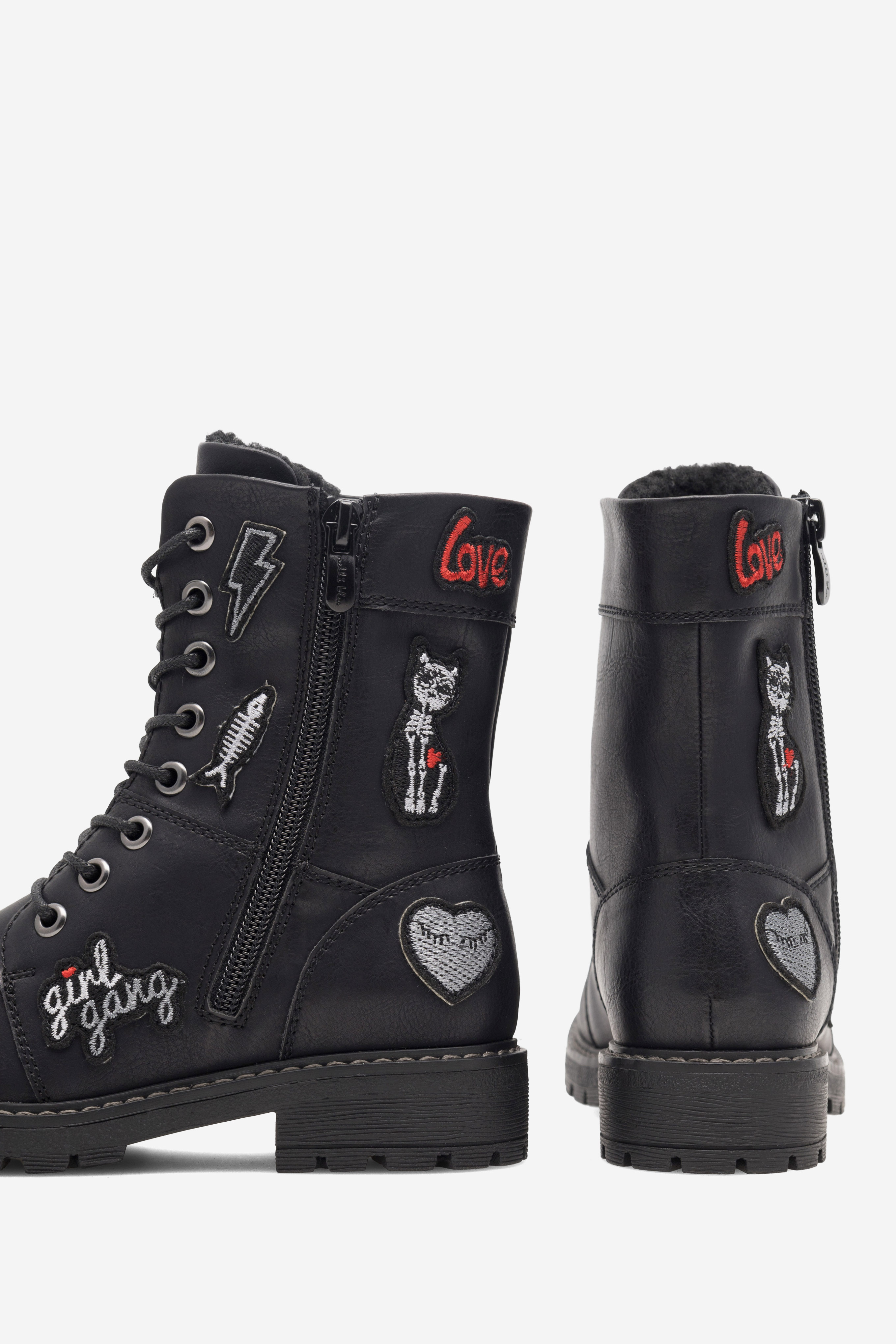 Gležnjarji z vezalkami Črna