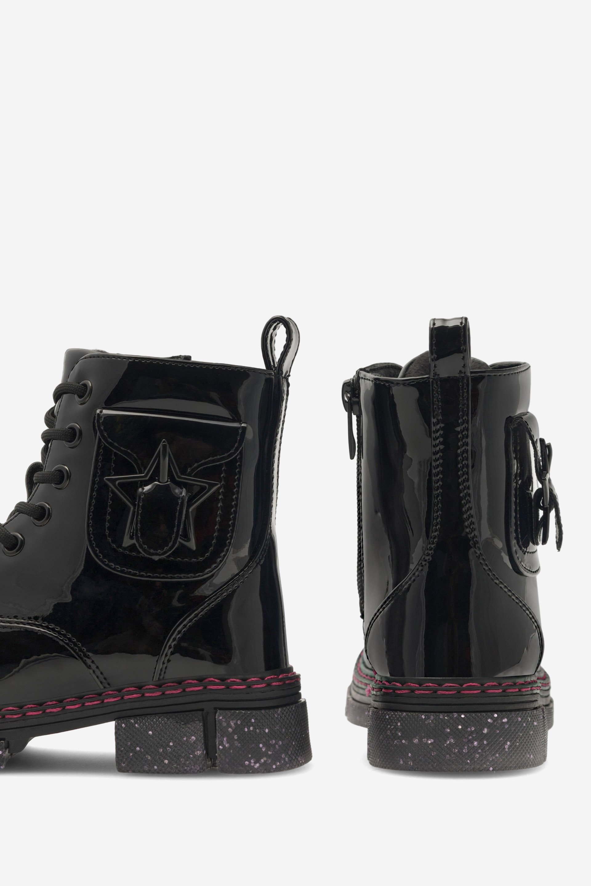 Gležnjarji z vezalkami Črna