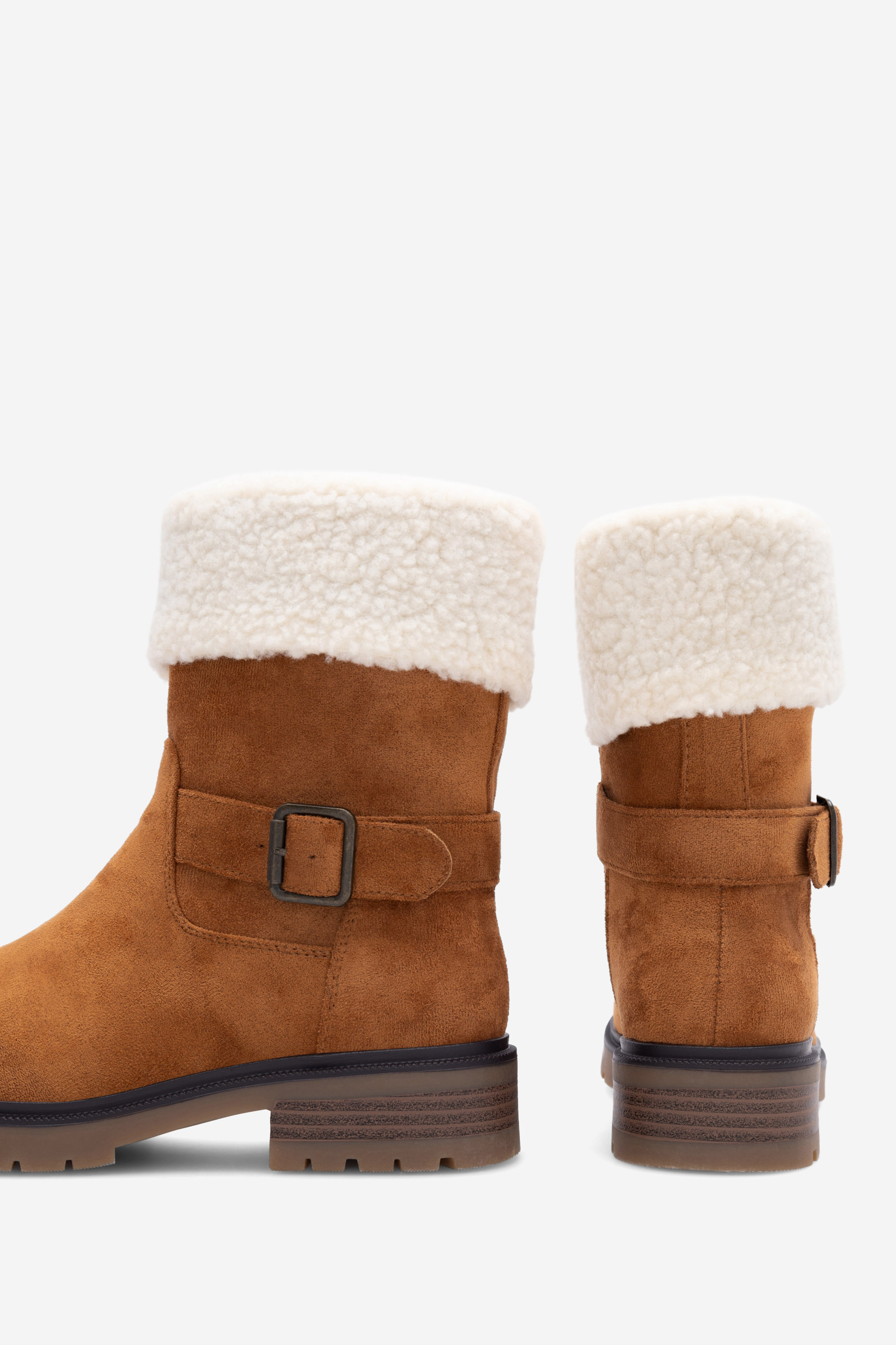 Kotníková obuv CAMEL