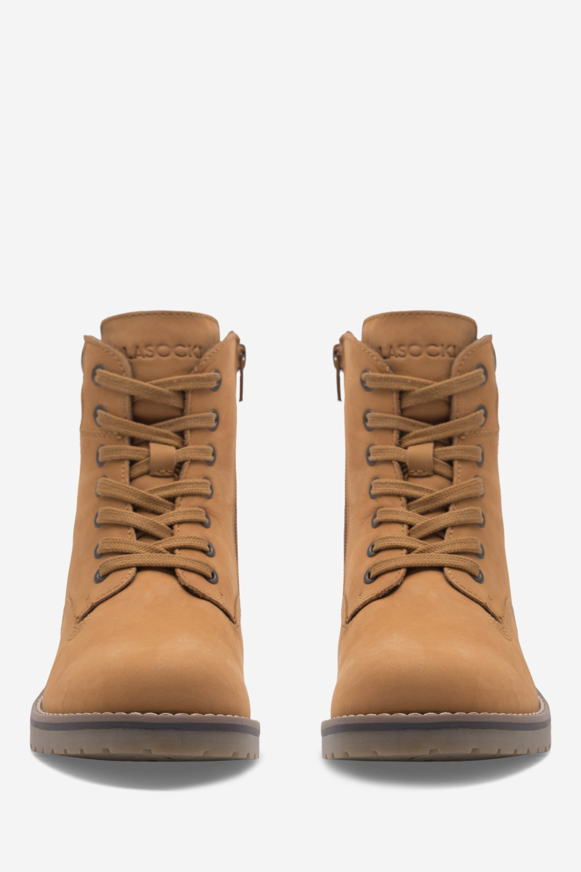 Šněrovací vyšší obuv CAMEL