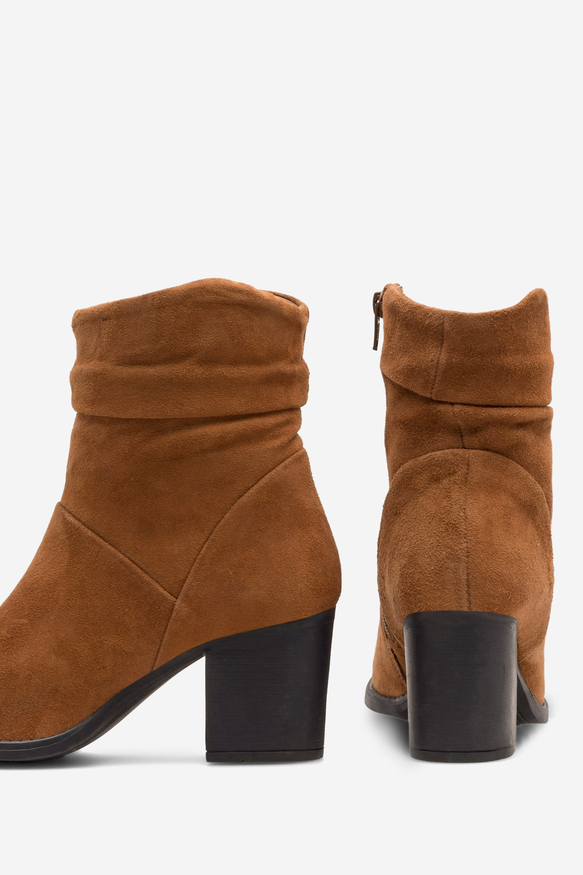 Kotníková obuv CAMEL