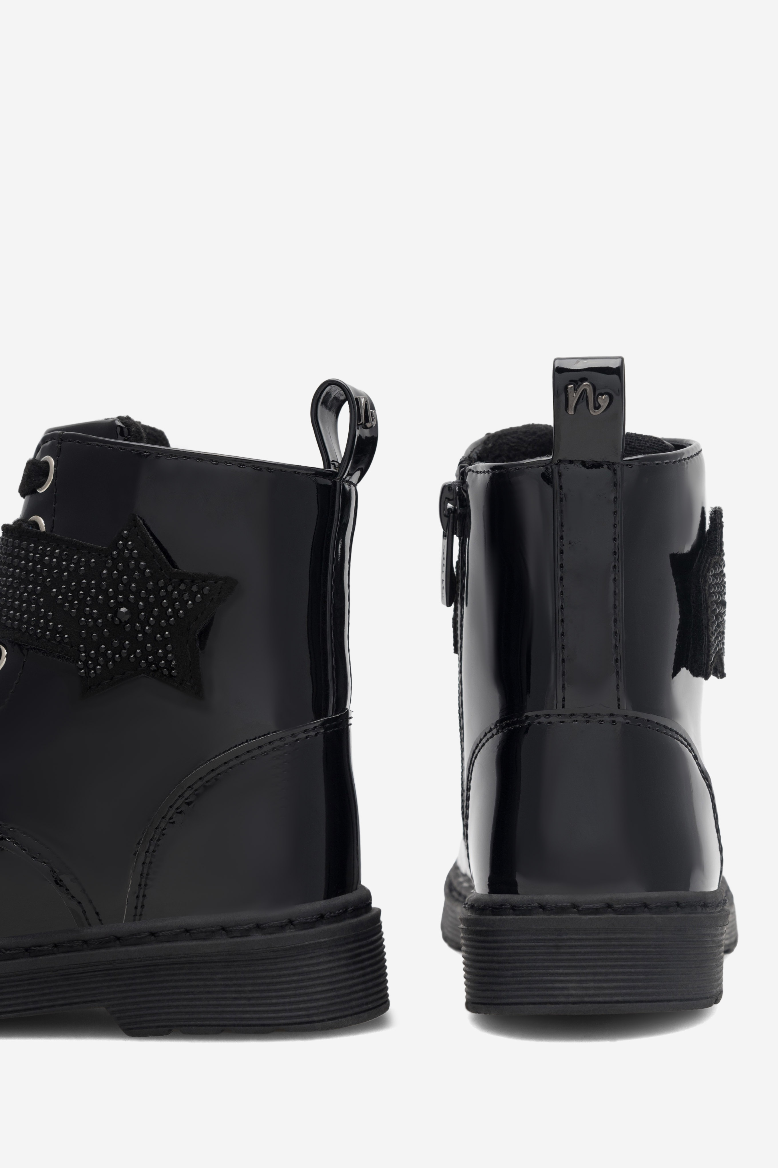 Gležnjarji z vezalkami Črna