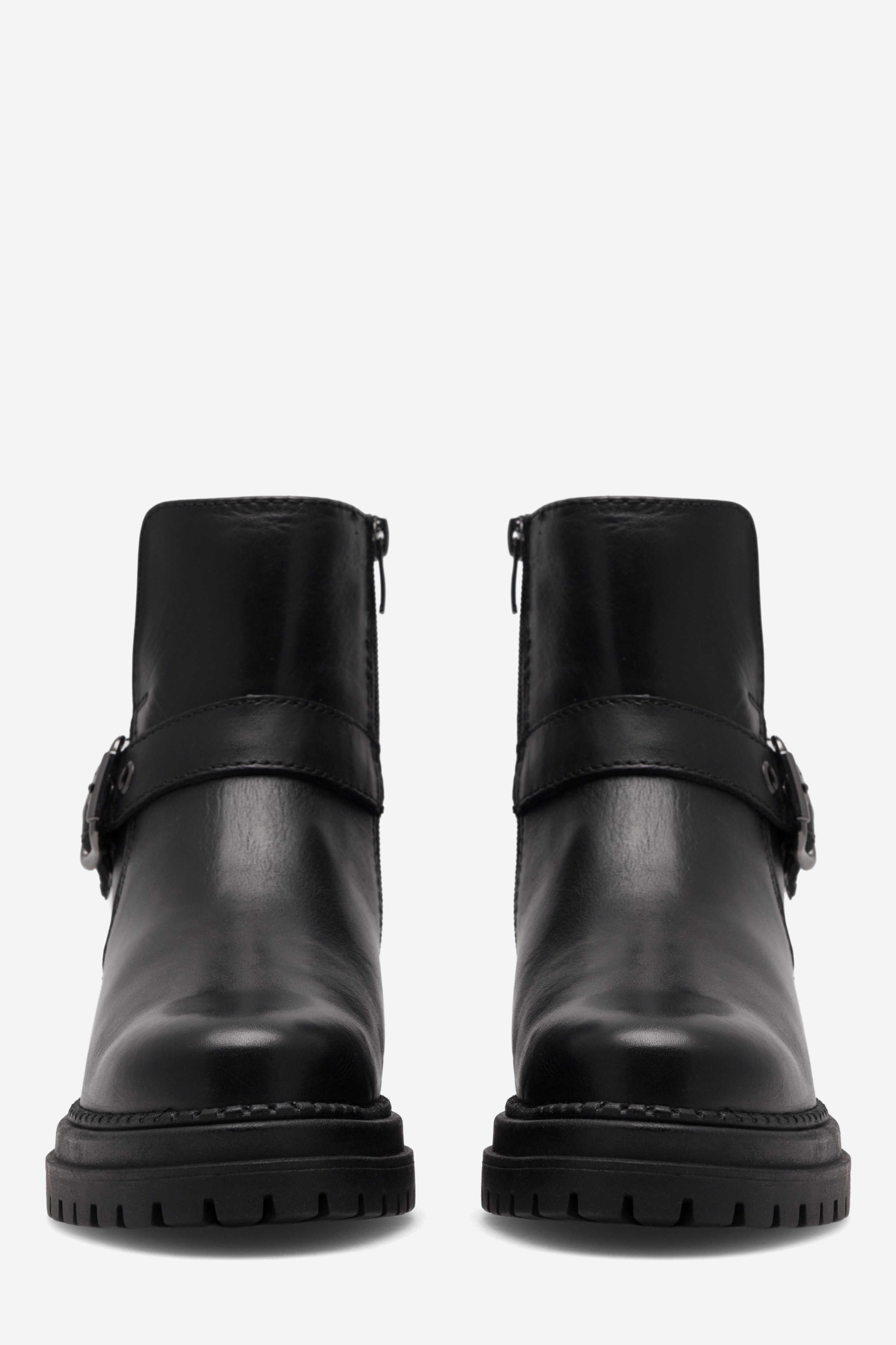 Kotníková obuv ČERNÁ