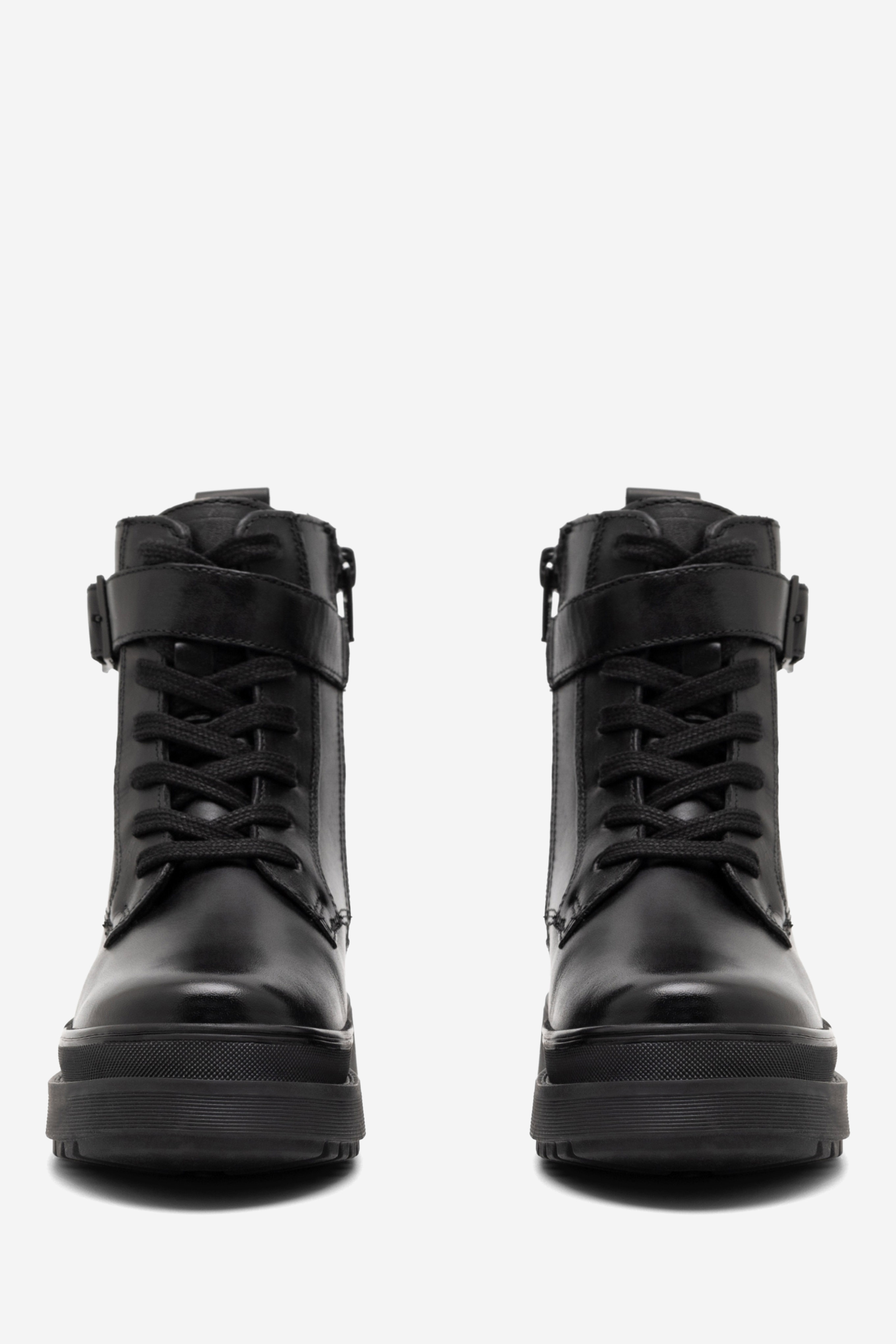 Gležnjarji z vezalkami Črna