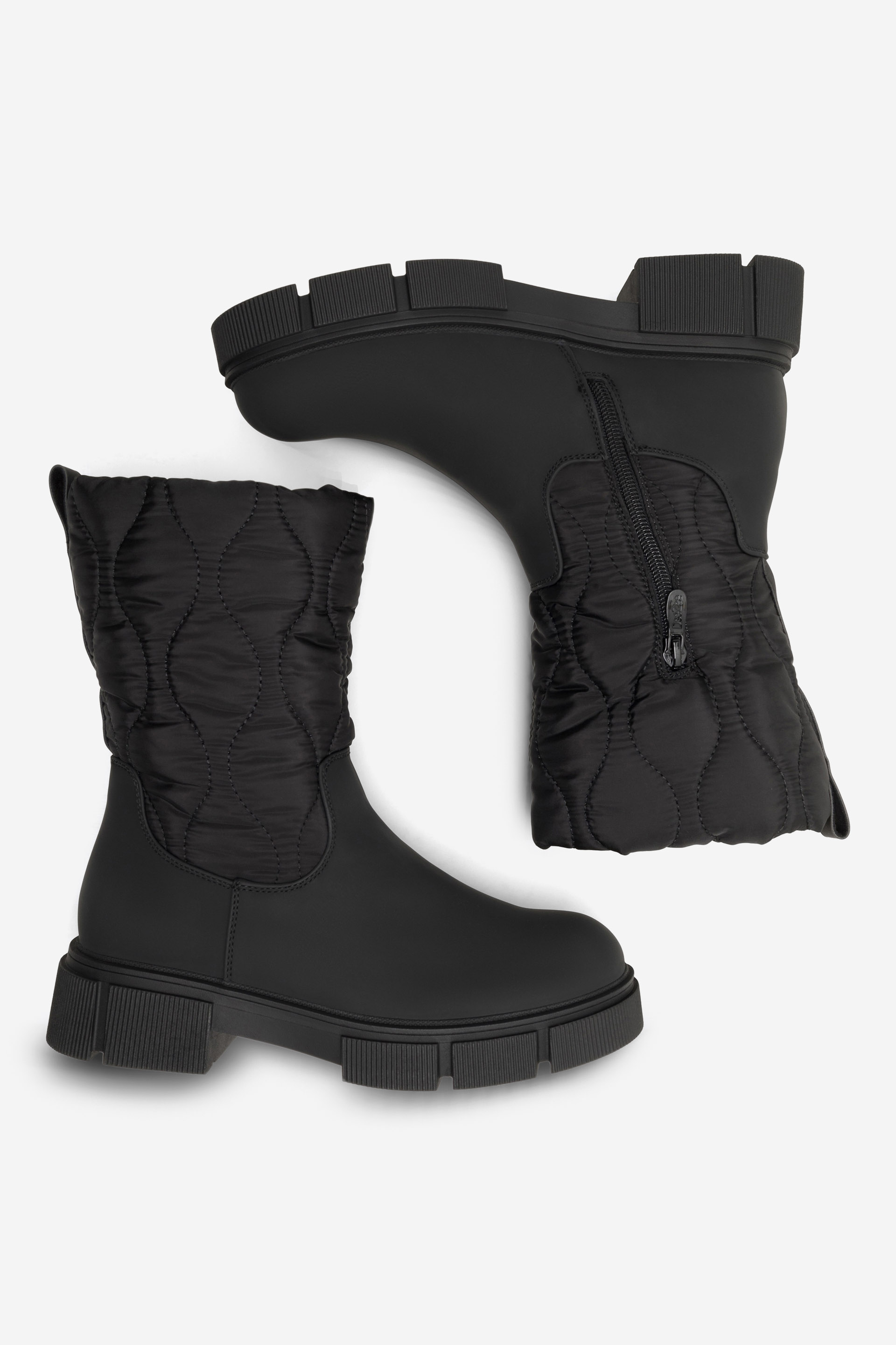 Zimski škornji Črna