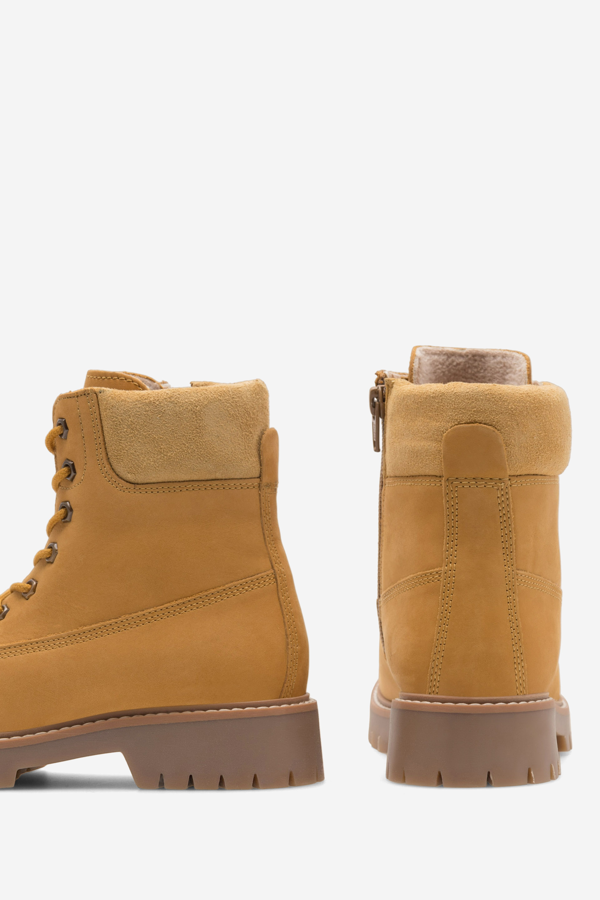 Gležnjarji z vezalkami Rjava