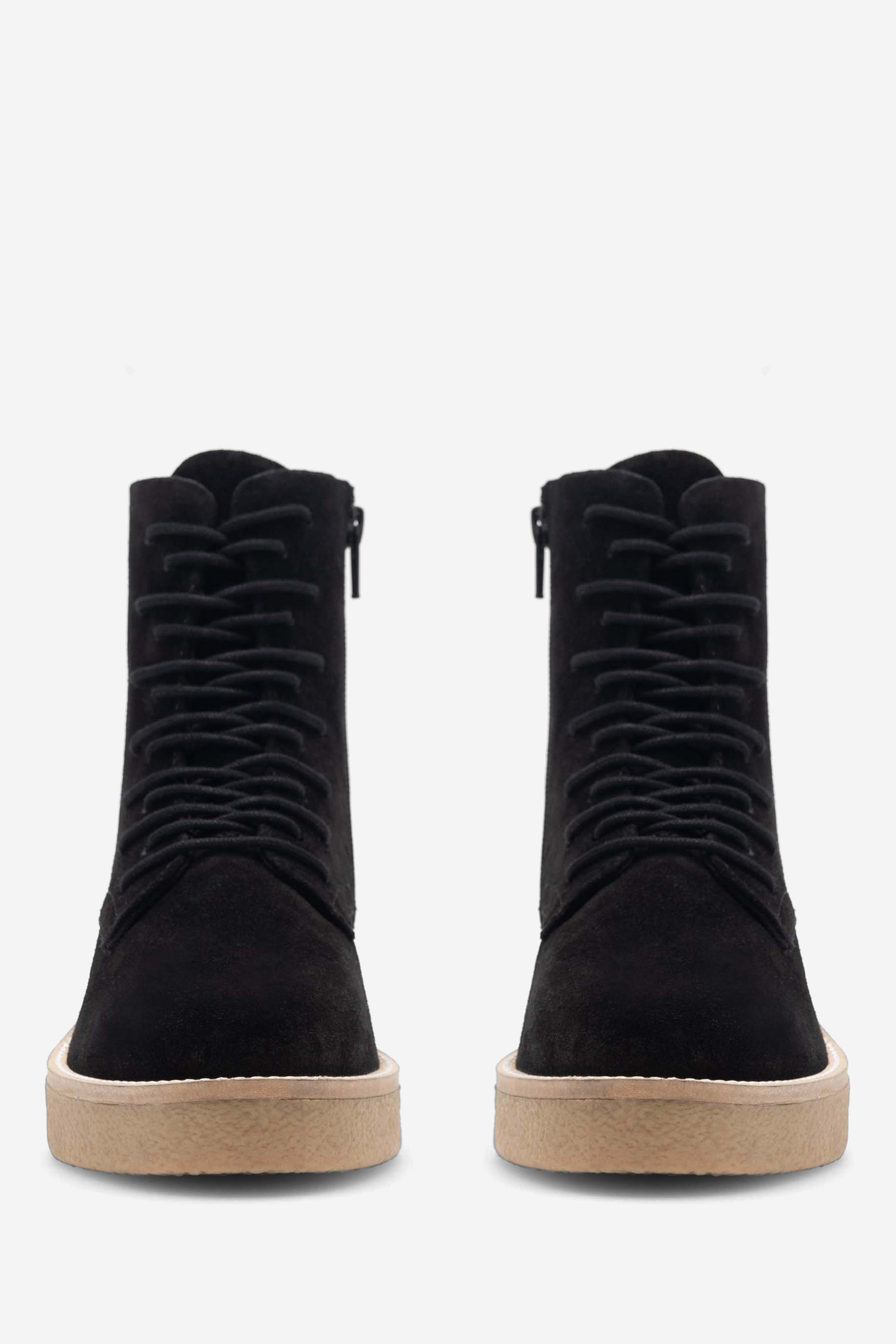 Gležnjarji z vezalkami Črna