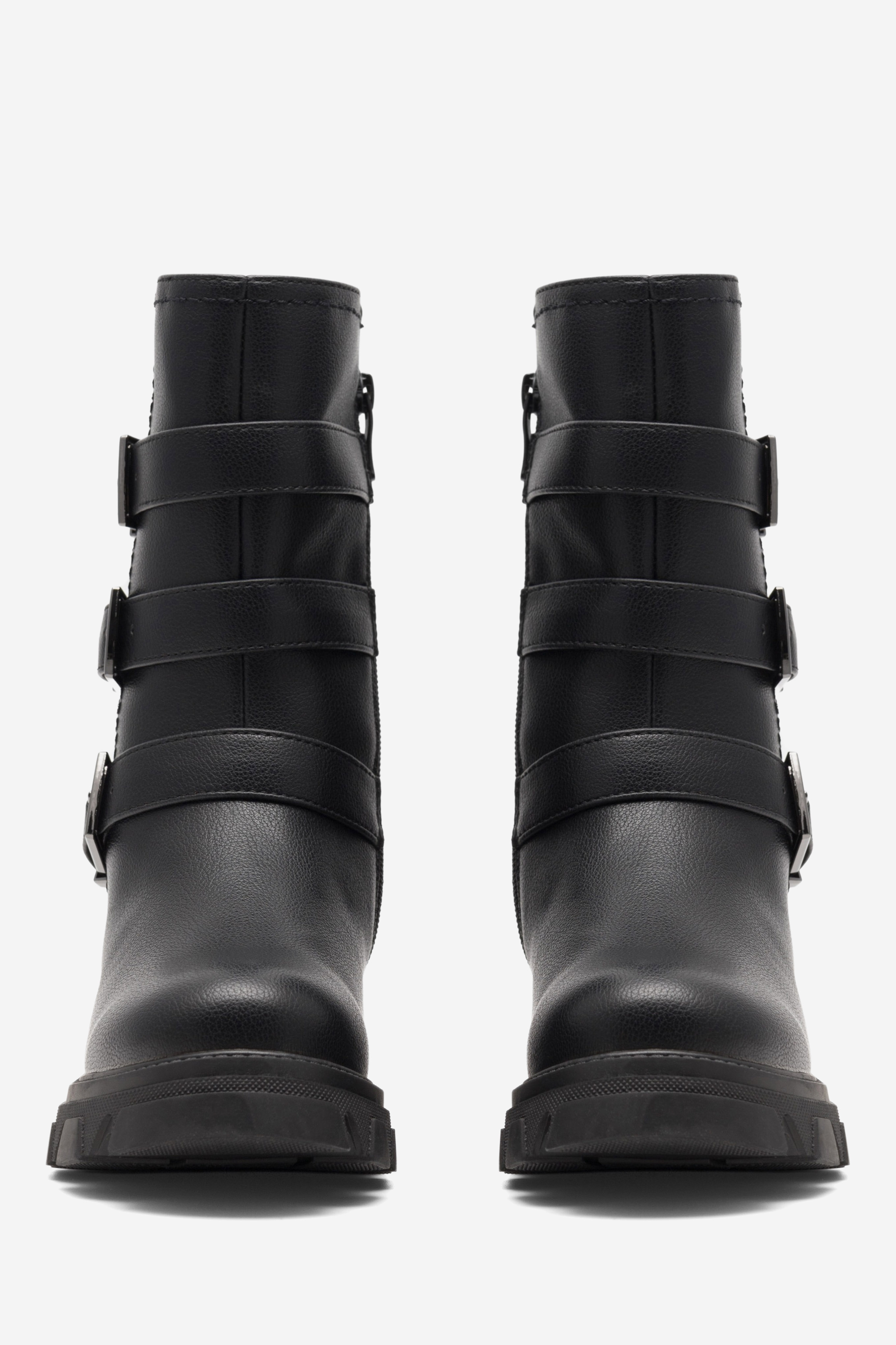 Zimski škornji Črna