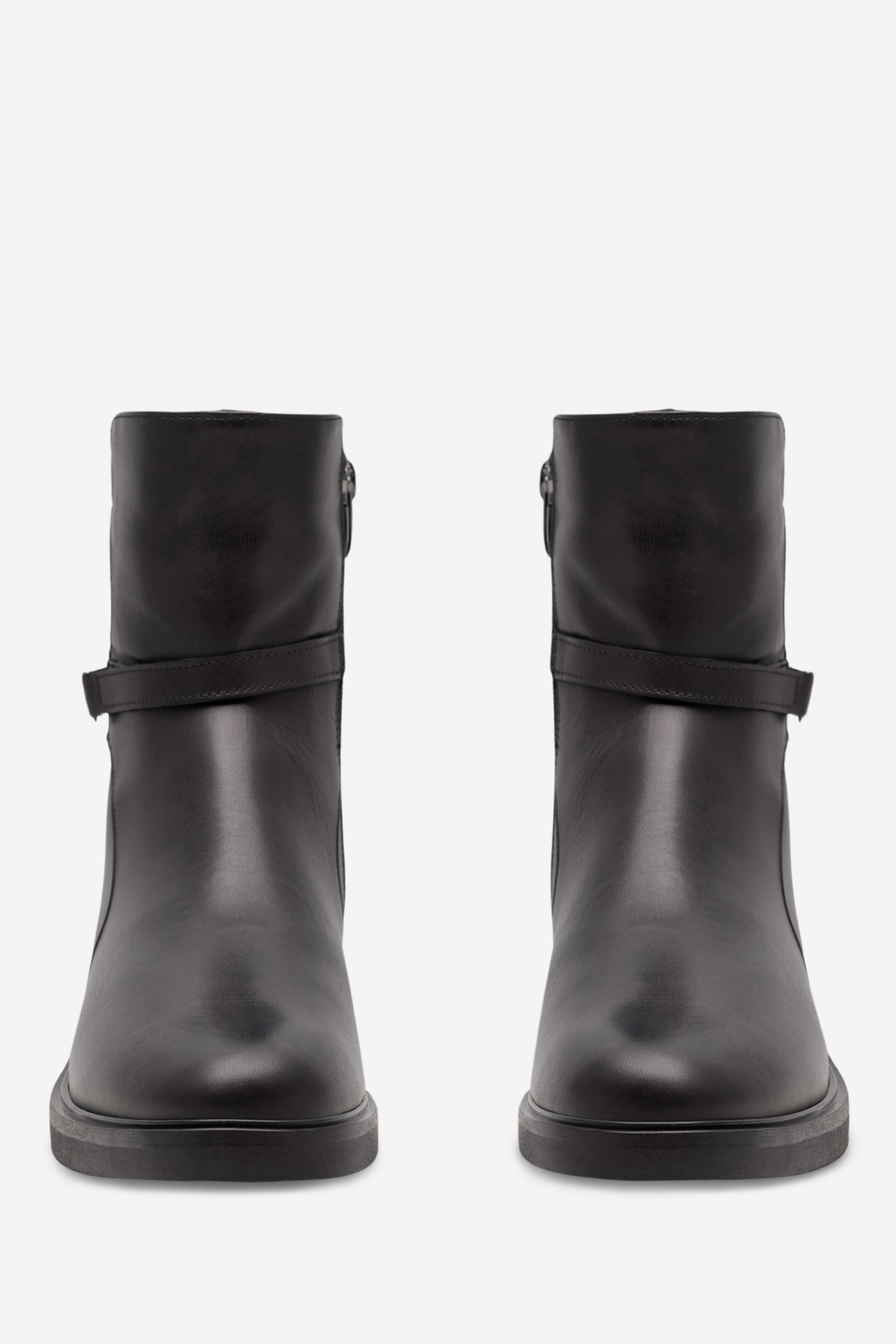 Kotníková obuv ČERNÁ