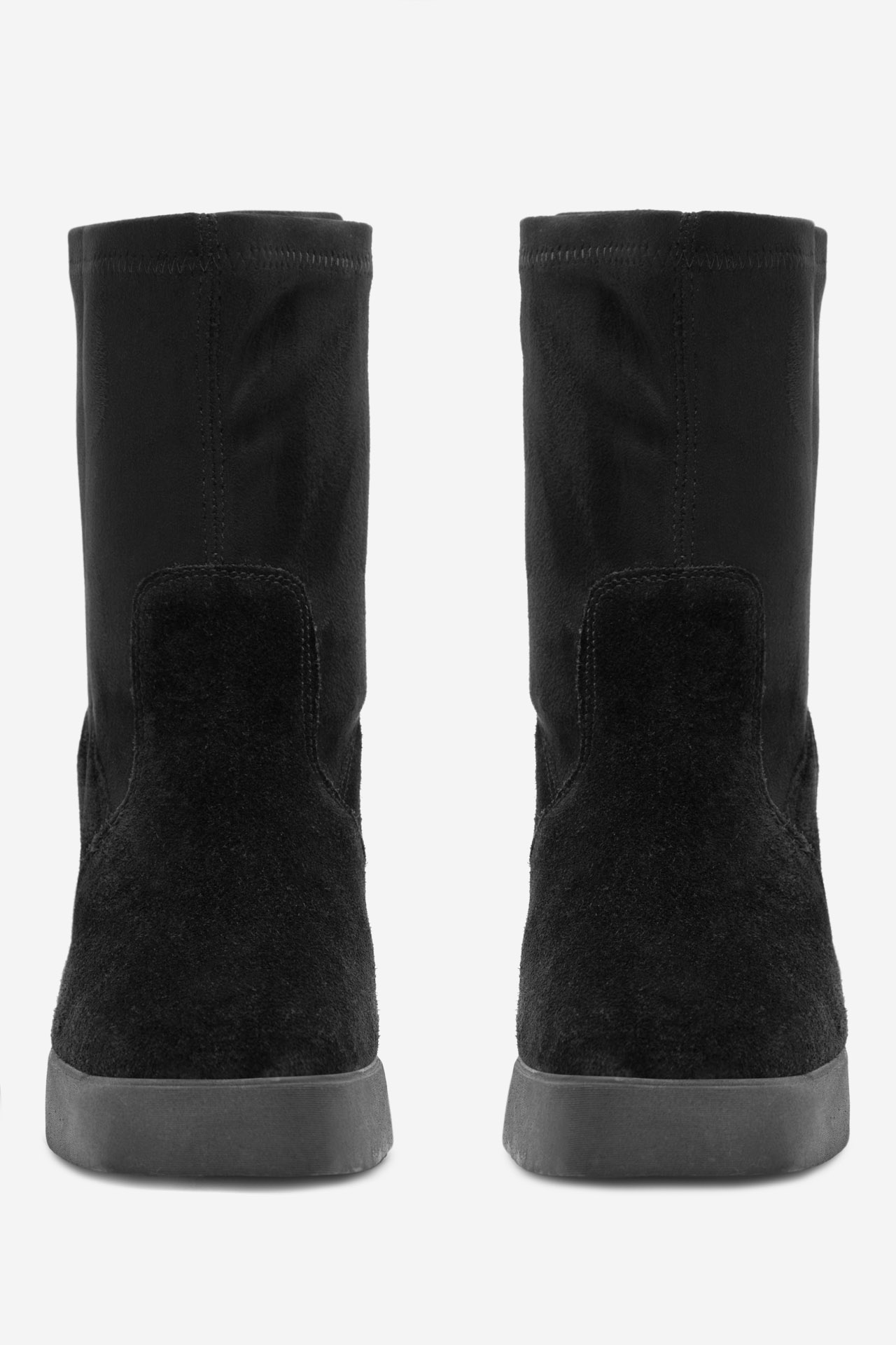 Kotníková obuv ČERNÁ