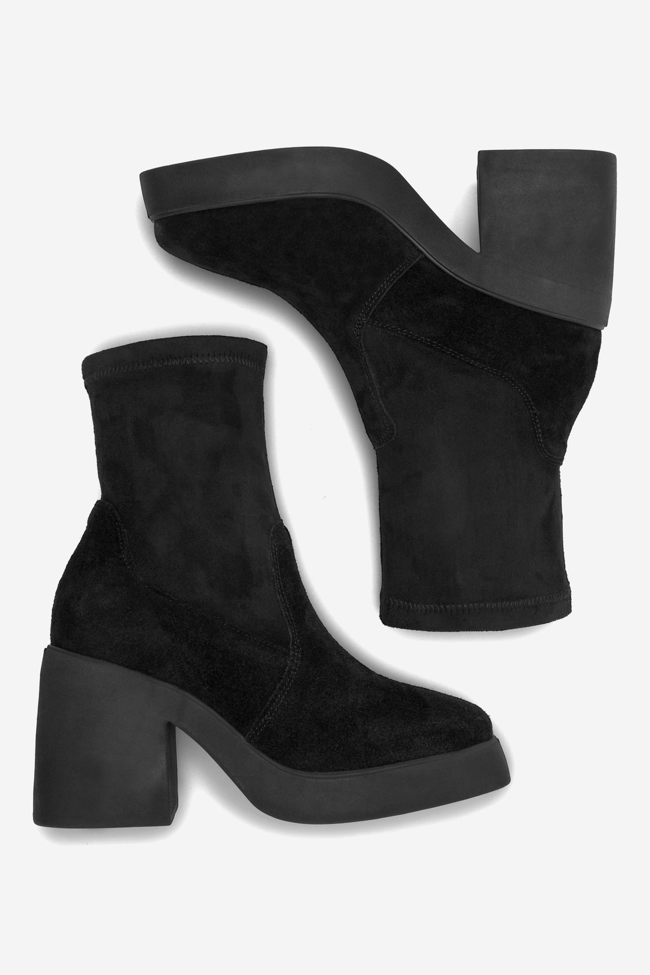 Kotníková obuv ČERNÁ