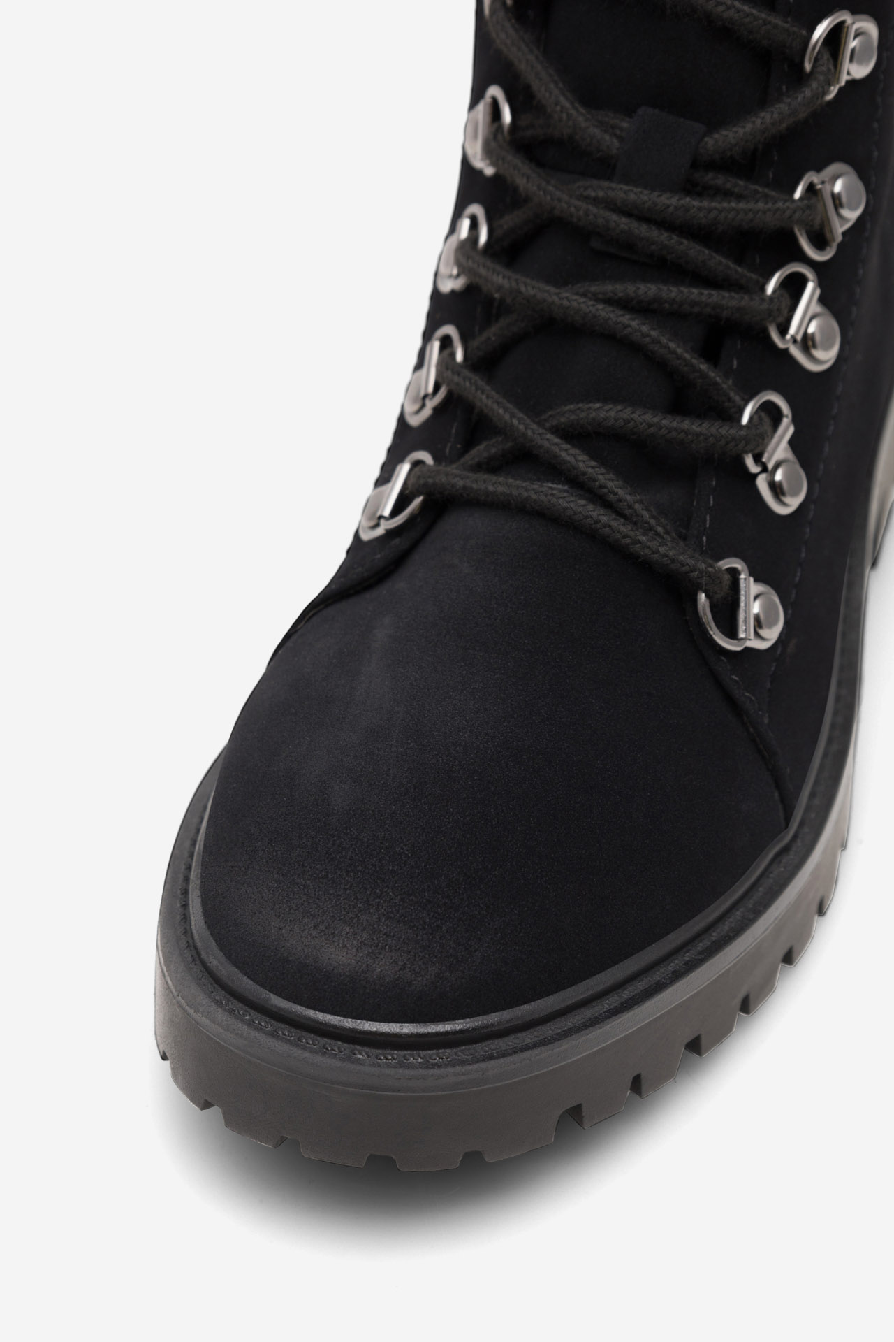 Šněrovací vyšší obuv ČERNÁ